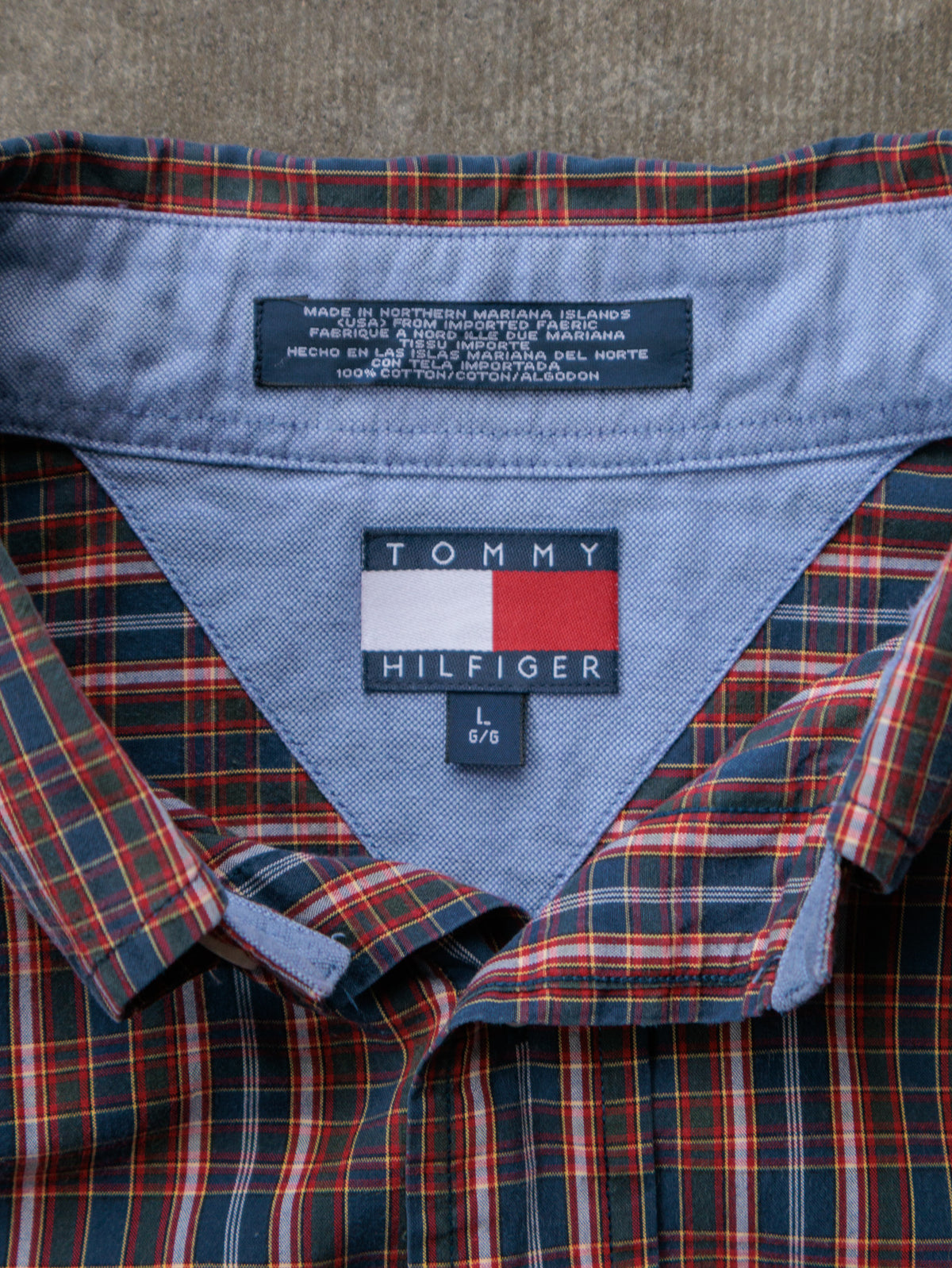 Vintage 90s Navy Plaid Tommy Hilfiger Short Sleeve Shirt (L)