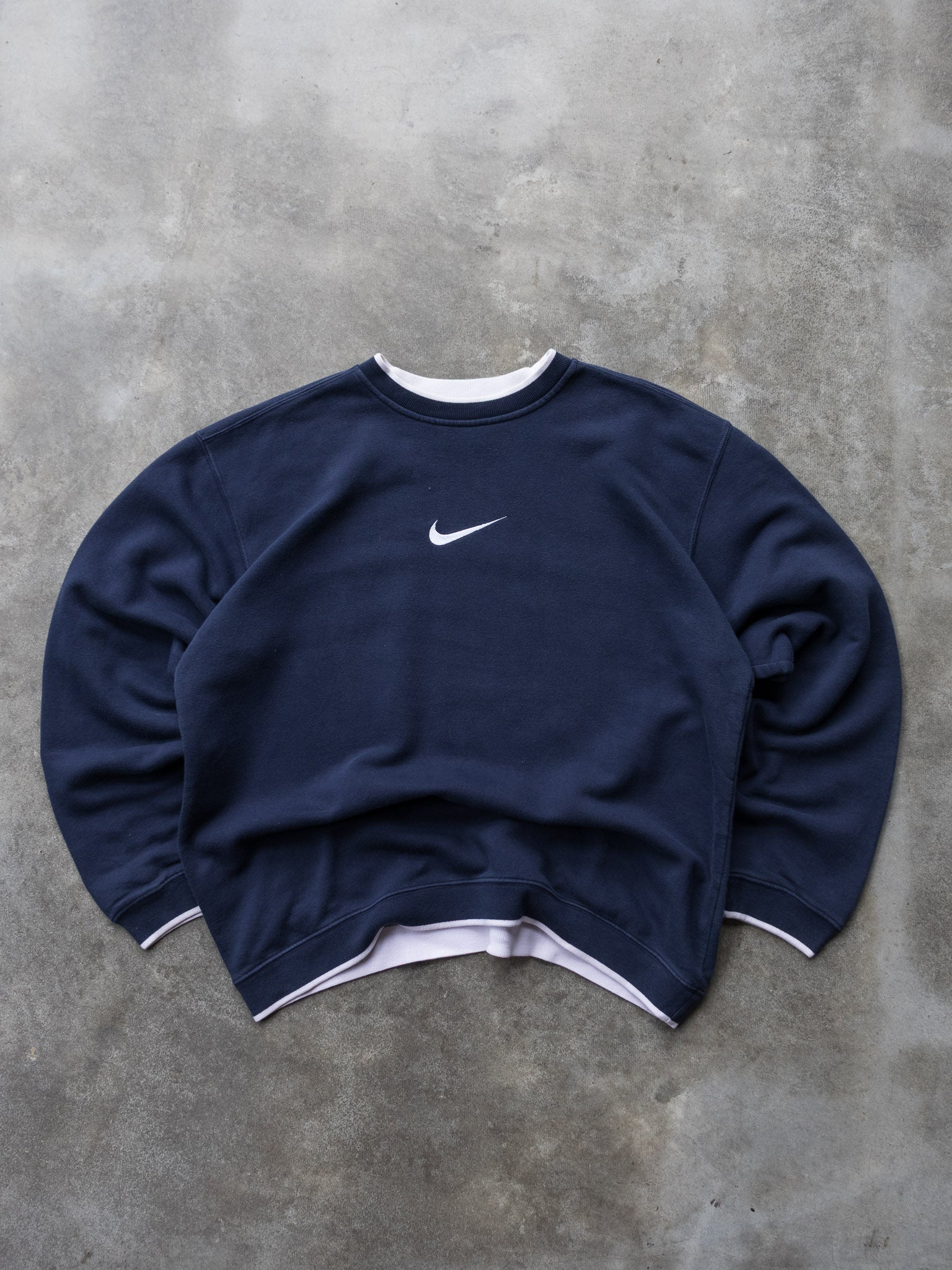 Vintage 00s Navy Nike Center Swoosh Sweatshirt (XL)
