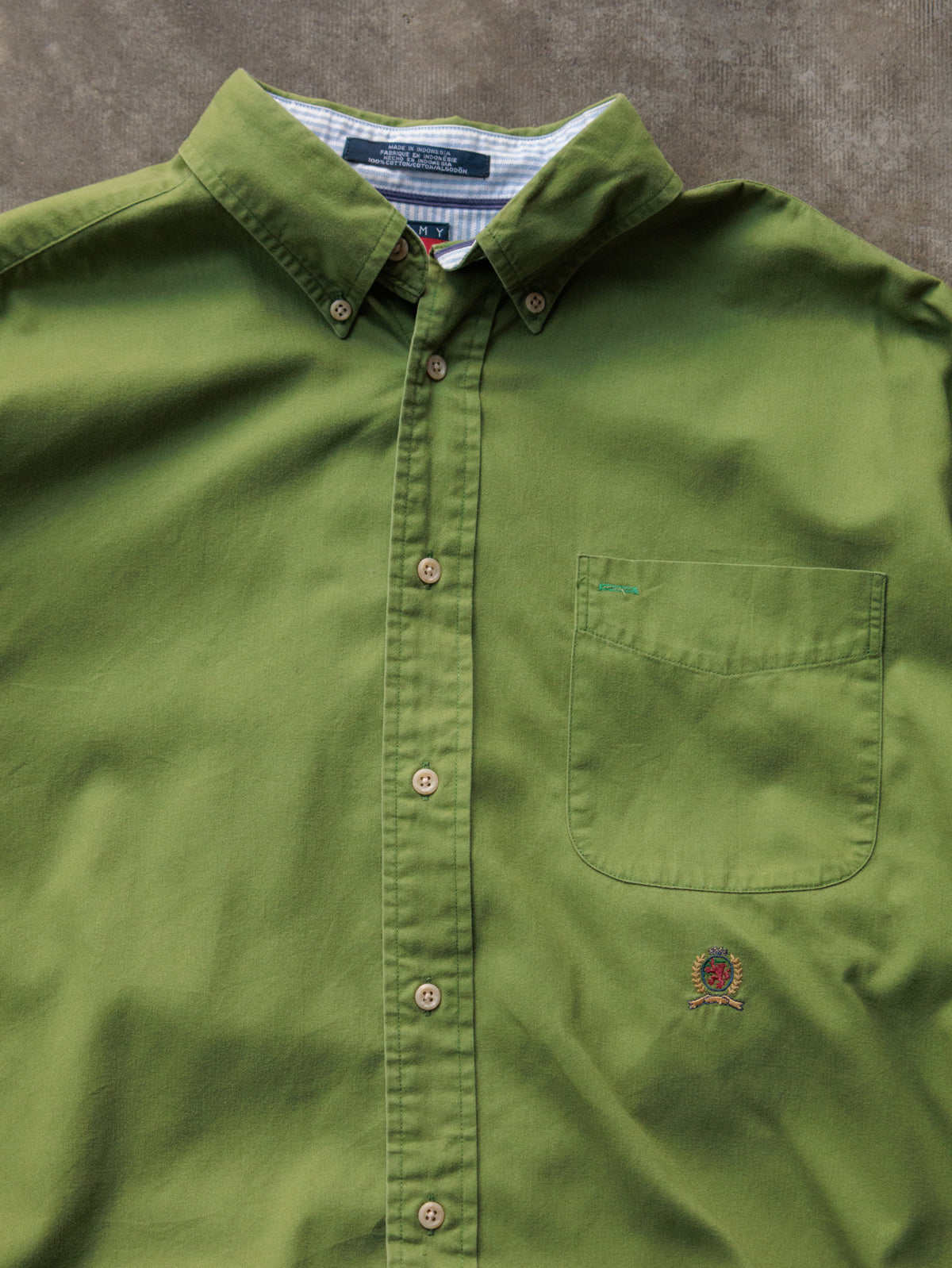 Vintage 00s Green Tommy Hilfiger Shirt (L)
