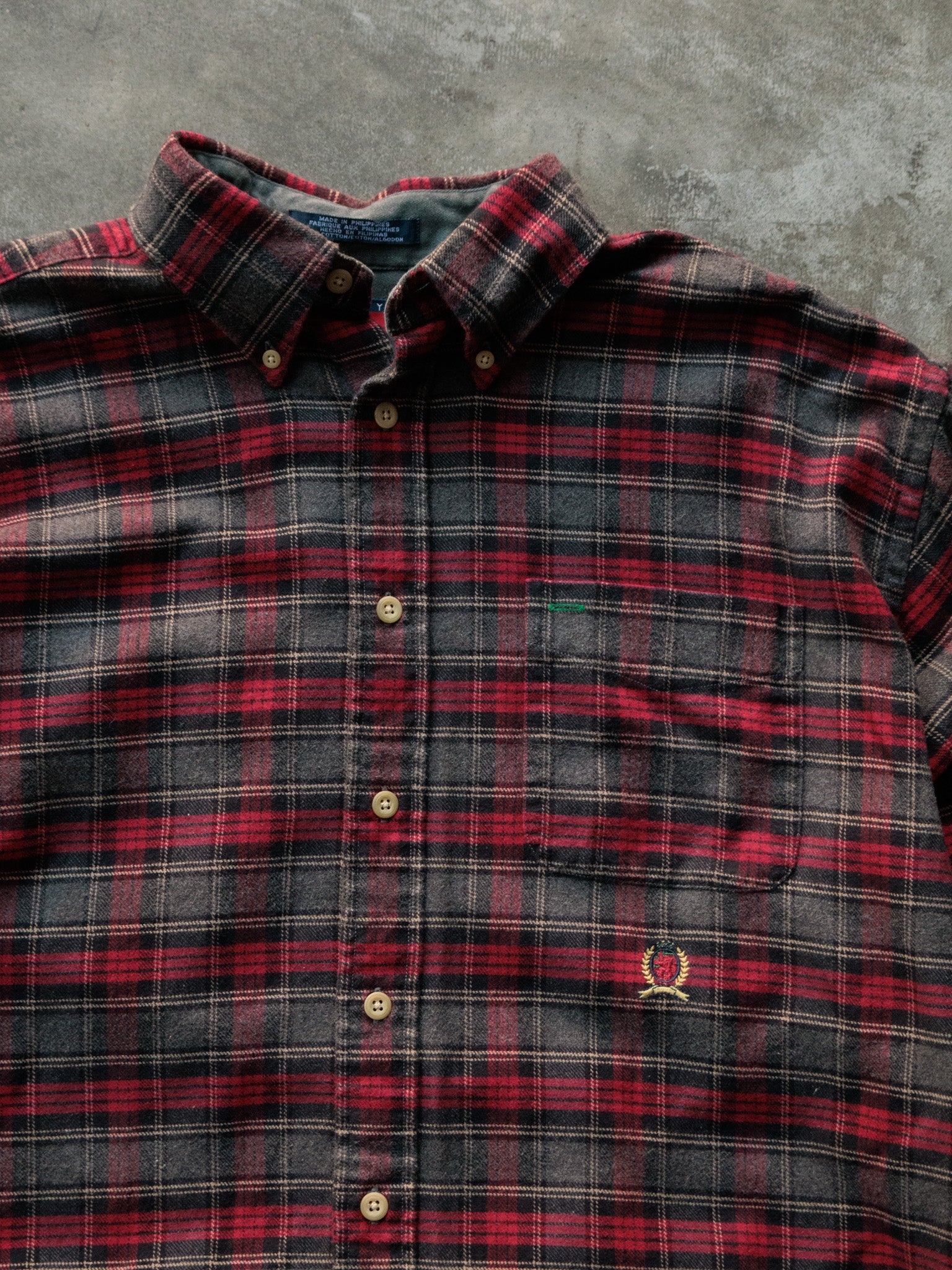 Vintage 90s Red Plaid Tommy Hilfiger Flannel Shirt (L)