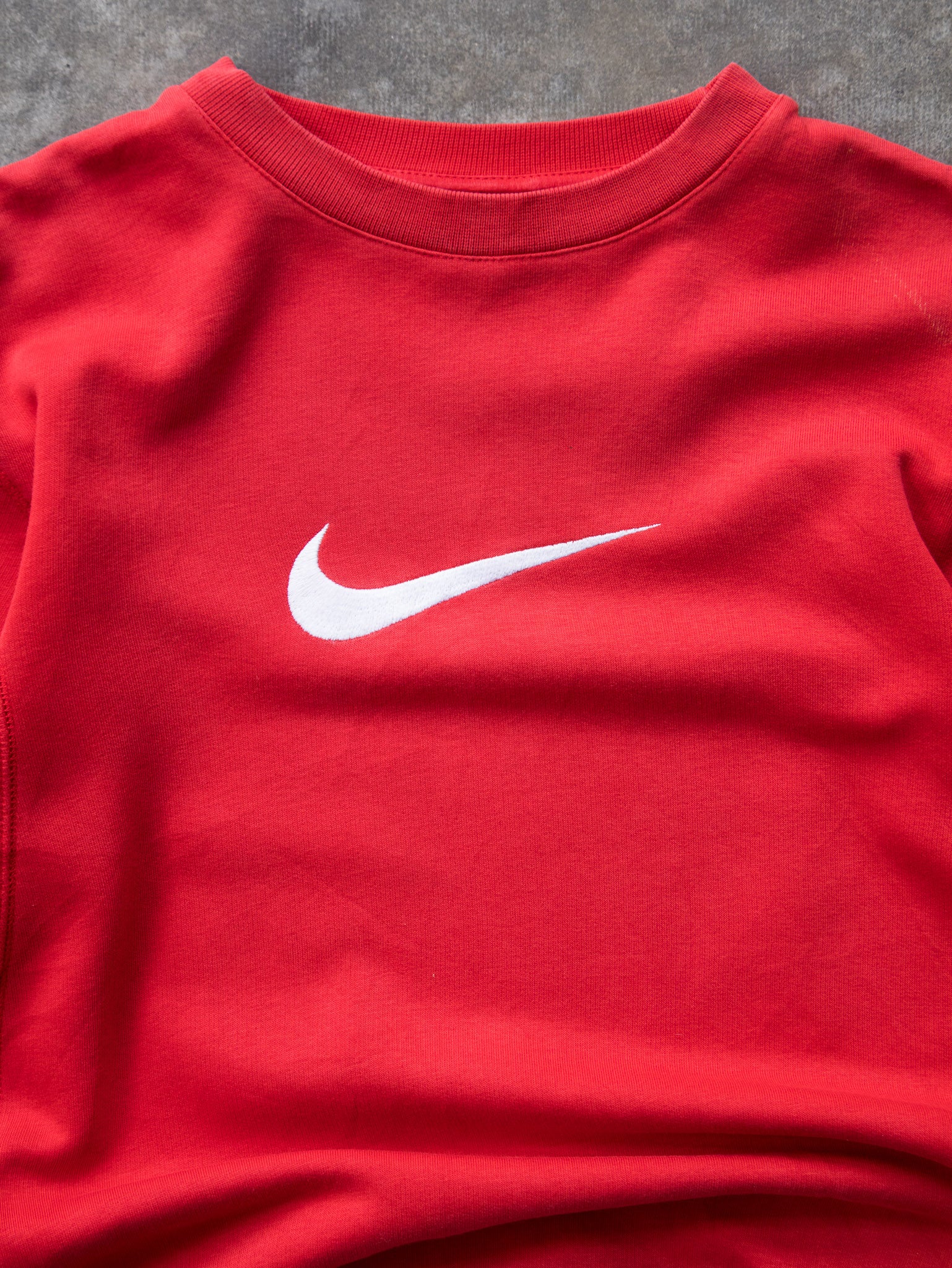 Vintage 00s Red Nike Swoosh Sweatshirt (12-13Y)