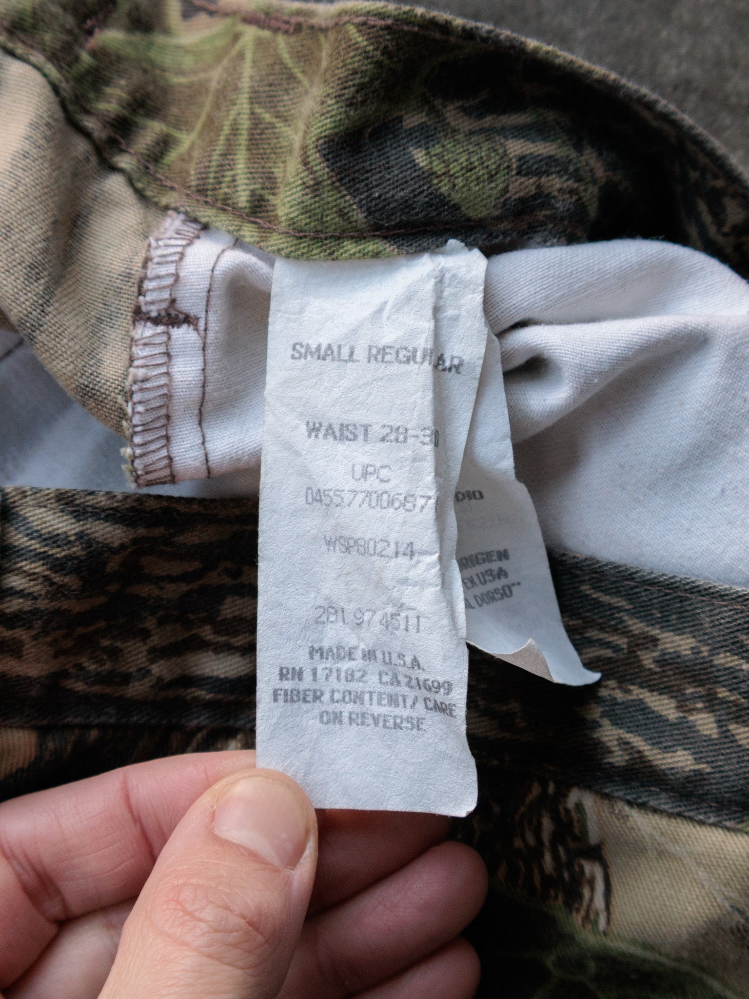 Vintage 90s Brown Realtree Camo Liberty Cargo Pants (S)