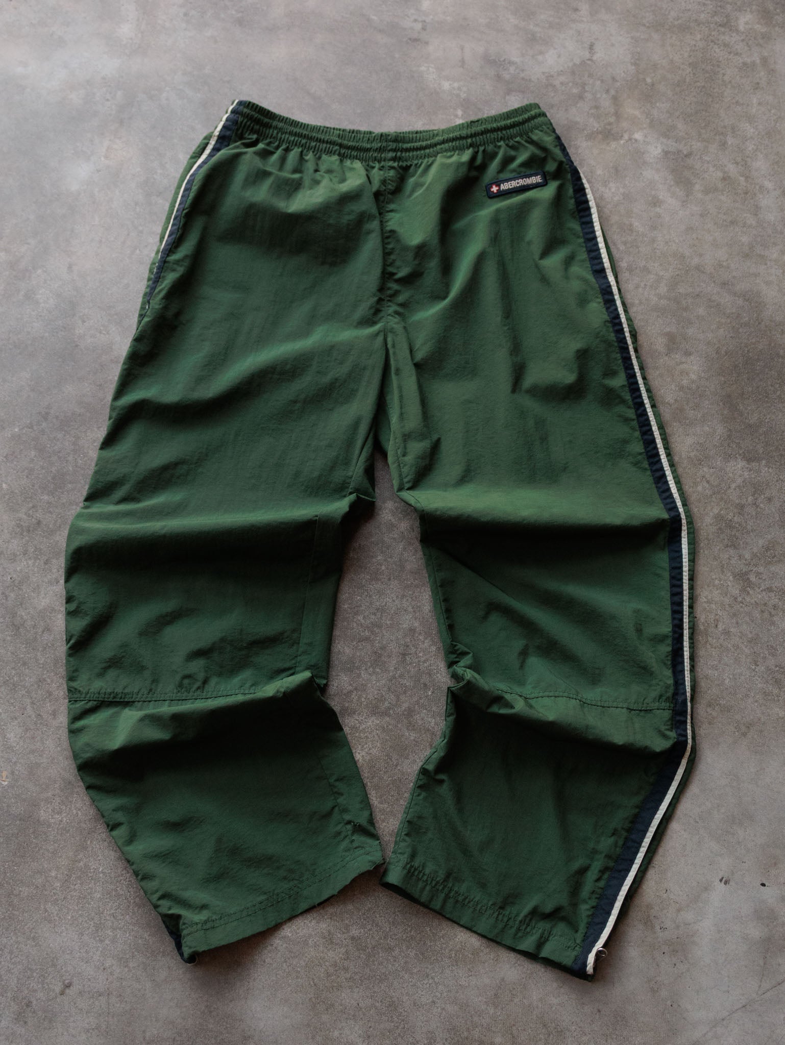 Vintage 90s Green Abercrombie & Fitch Track Pants (M)