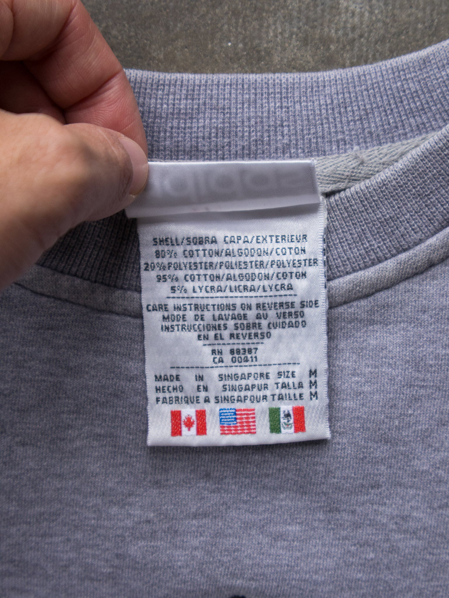 Vintage 00s Grey Adidas Sweatshirt (M)