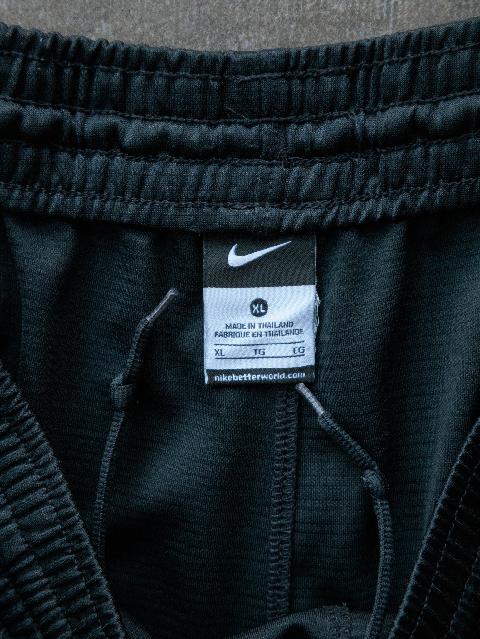 Vintage Green Nike Shorts (XL)