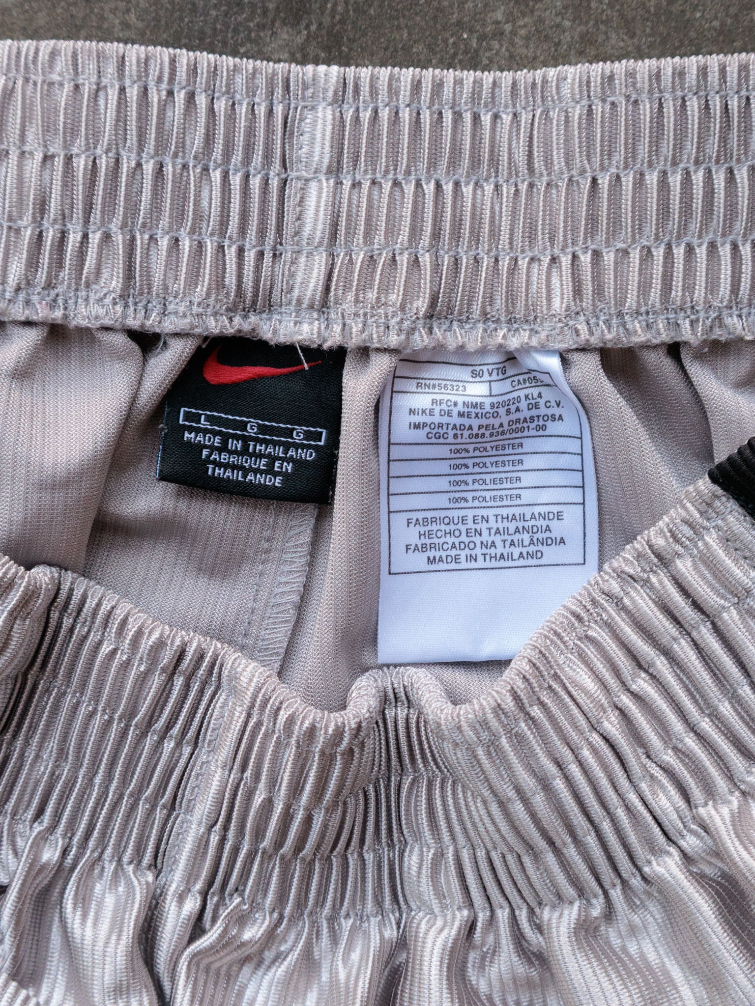 Vintage 00s Grey Nike Snap Track Pants (L)