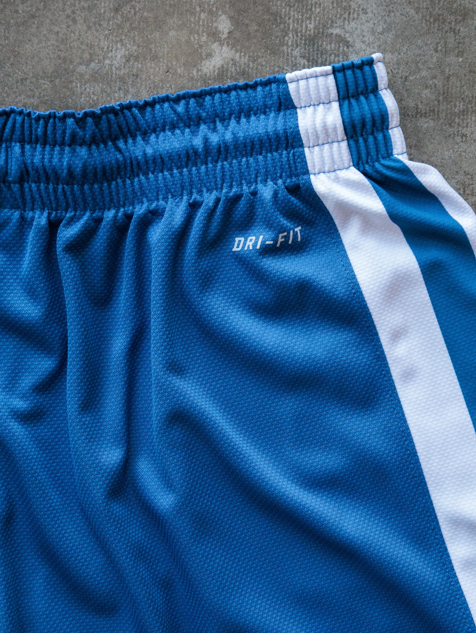 Vintage Blue Nike Elite Basketball Shorts (L)