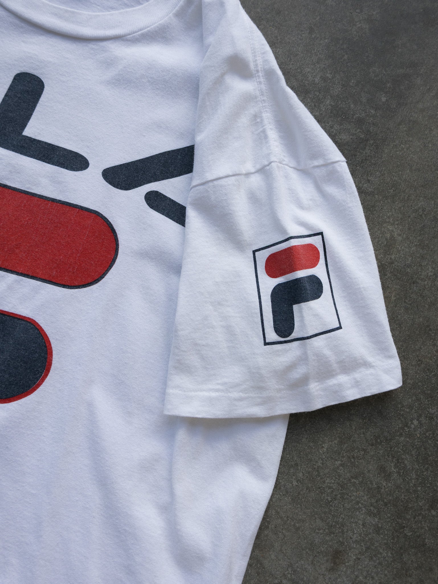 Vintage 90s Fila Logo Tee (XL)