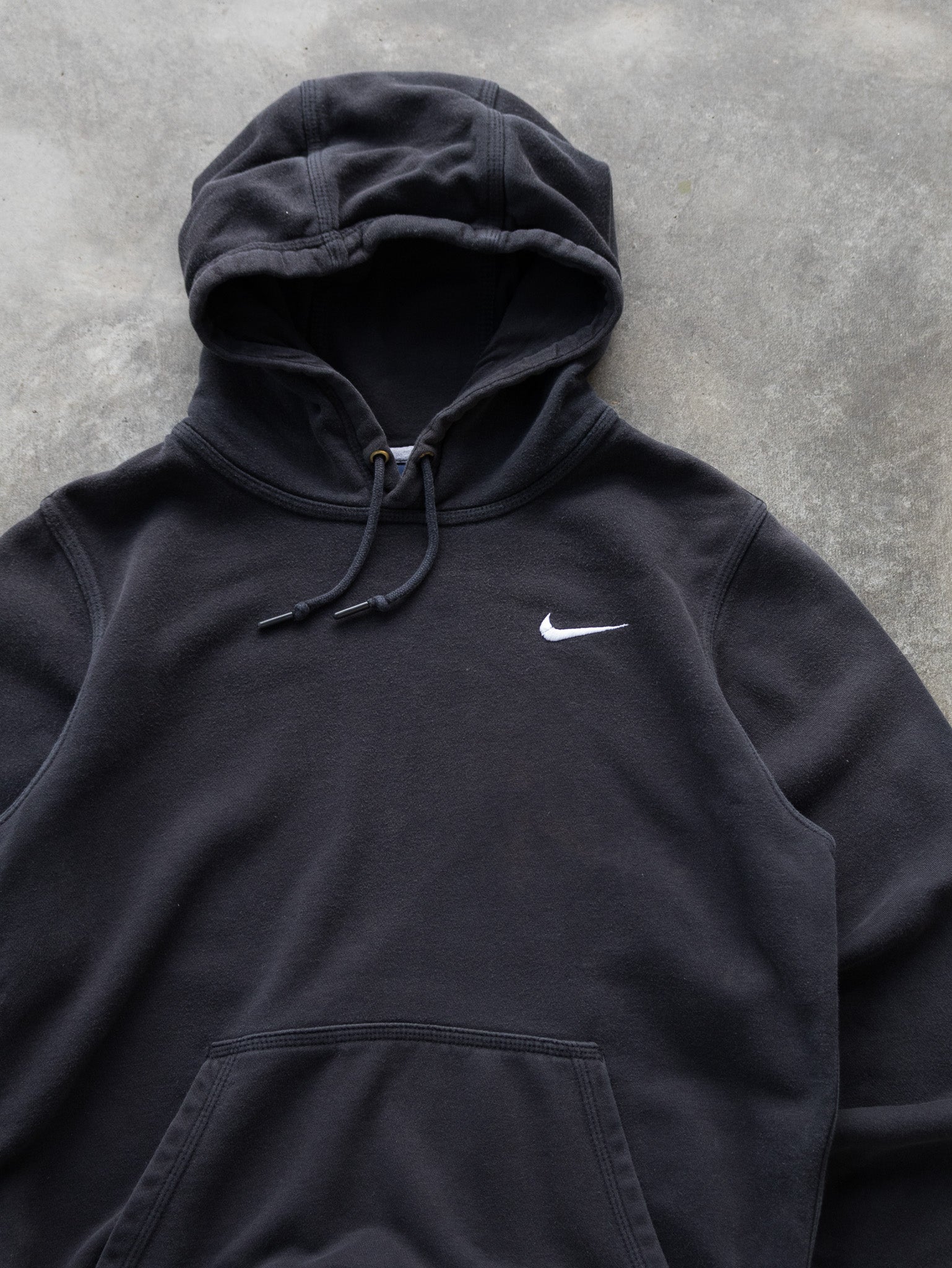 Vintage Black Nike Hoodie (S)