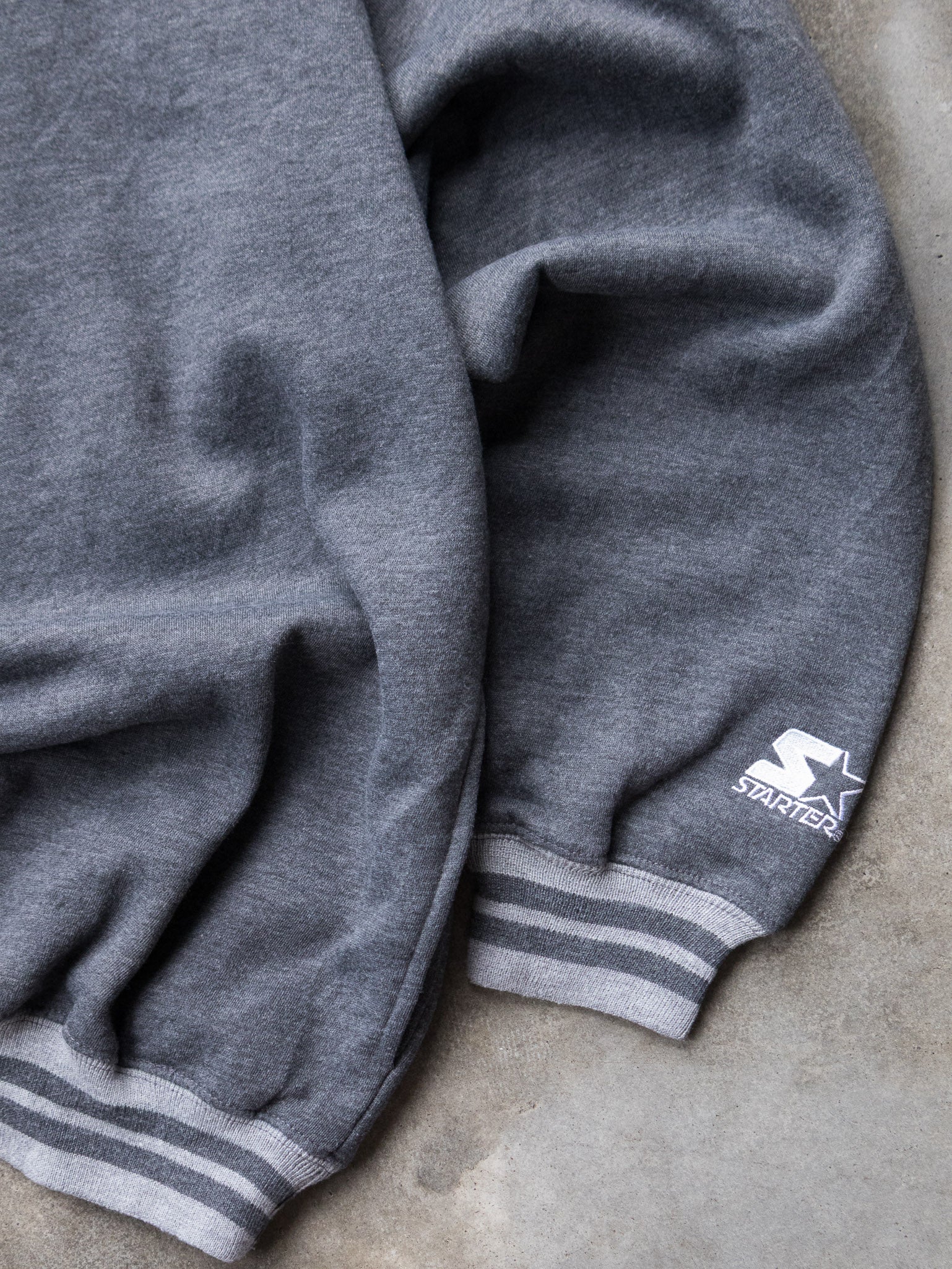 Vintage 90s Starter Boston Celtics Sweatshirt (XL)