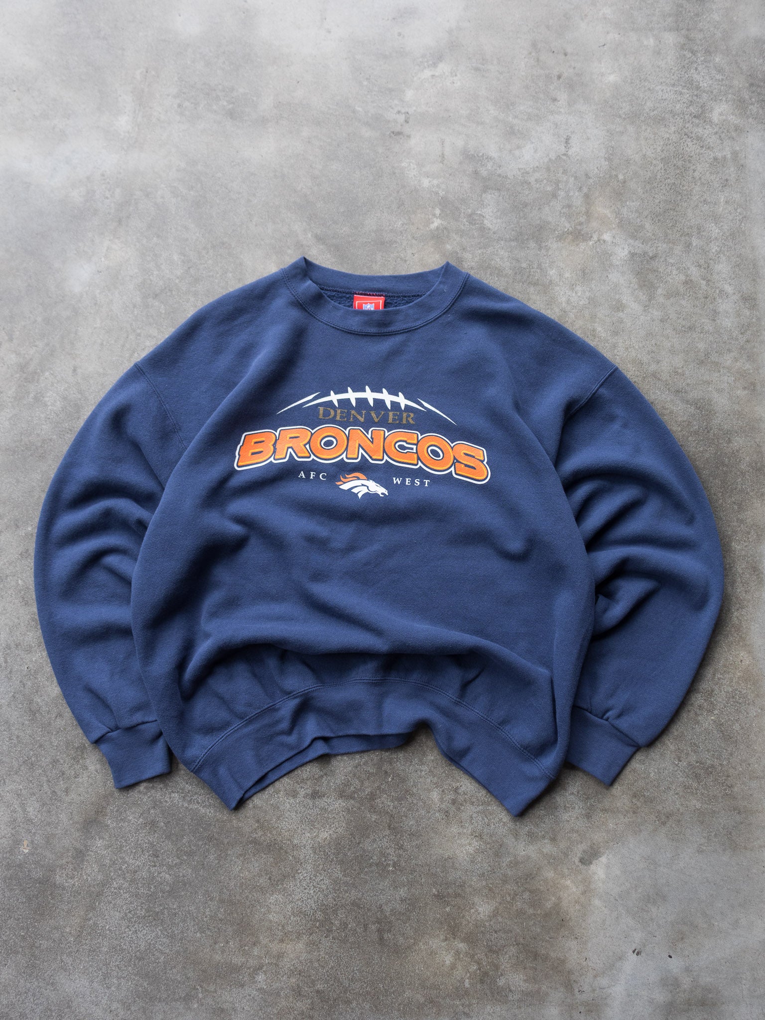 Vintage 00s Navy Denver Broncos Sweatshirt (L)