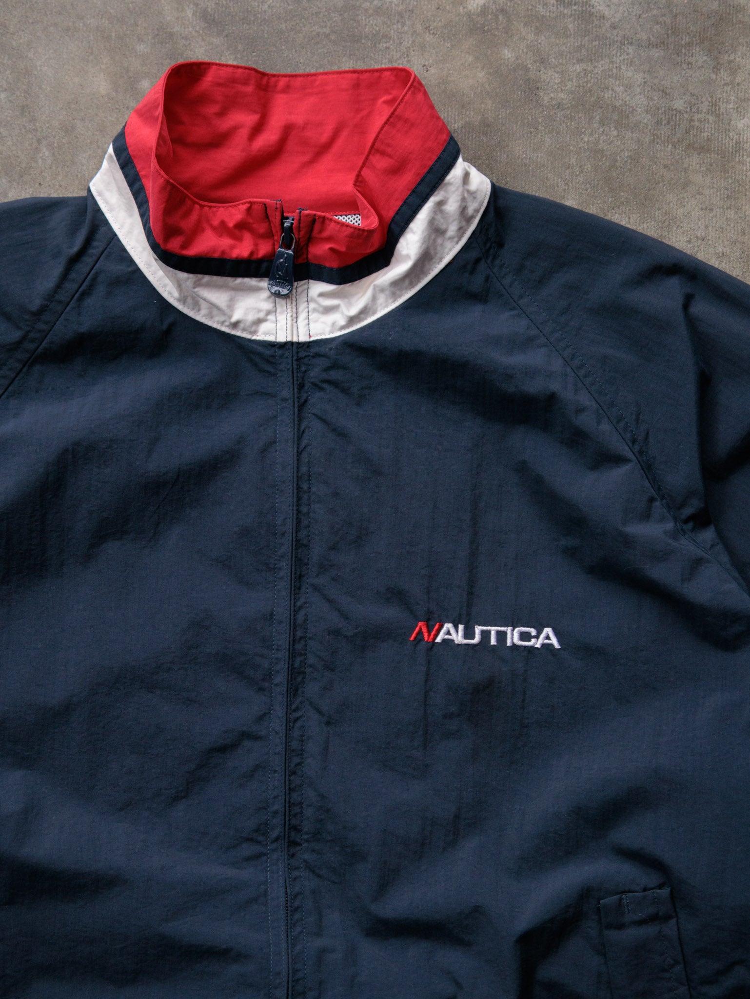 Vintage 1997 Navy Nautica Challenge Windbreaker (XL)