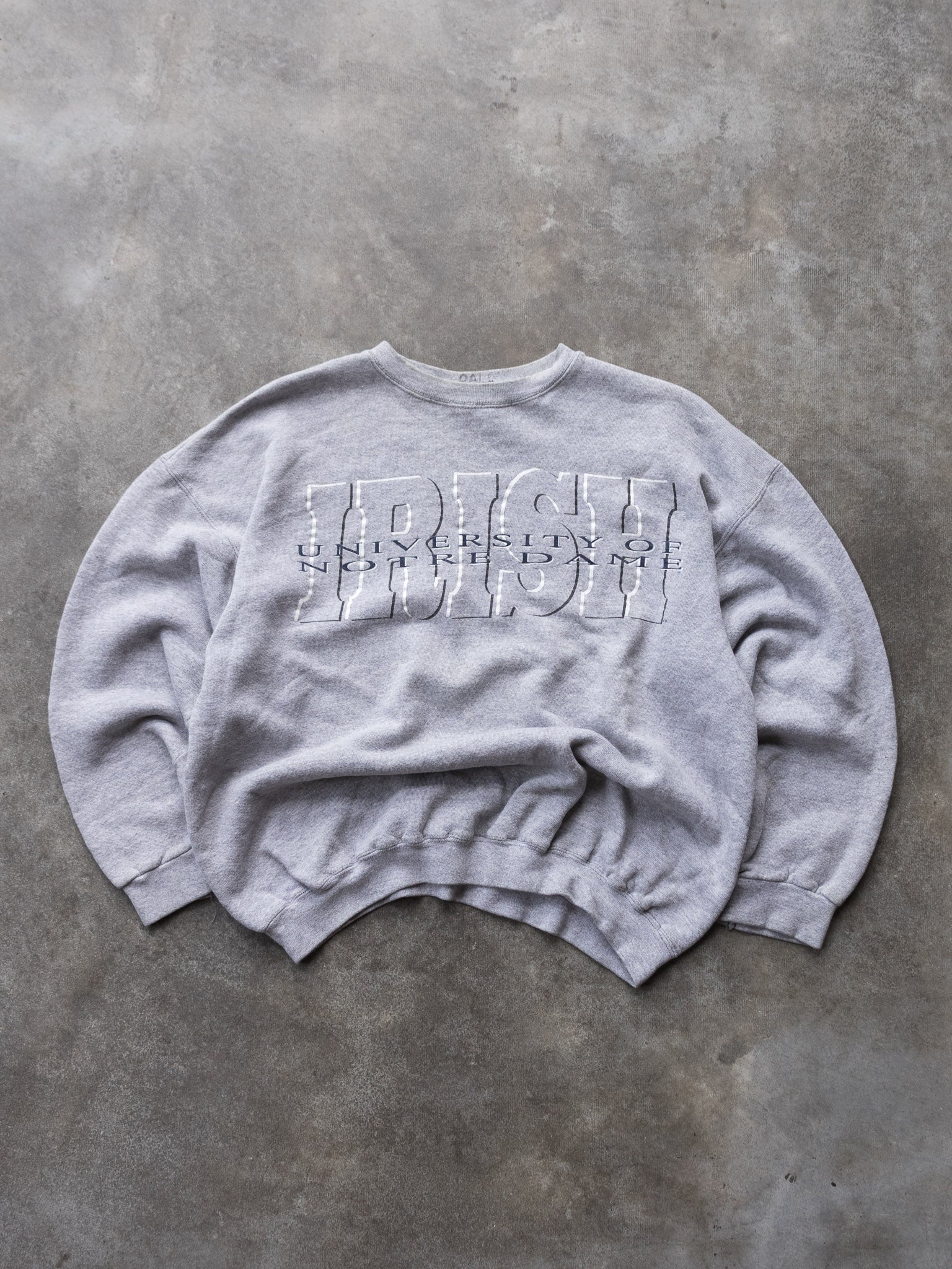 Vintage 90s University of Notre Dame Sweatshirt (L)