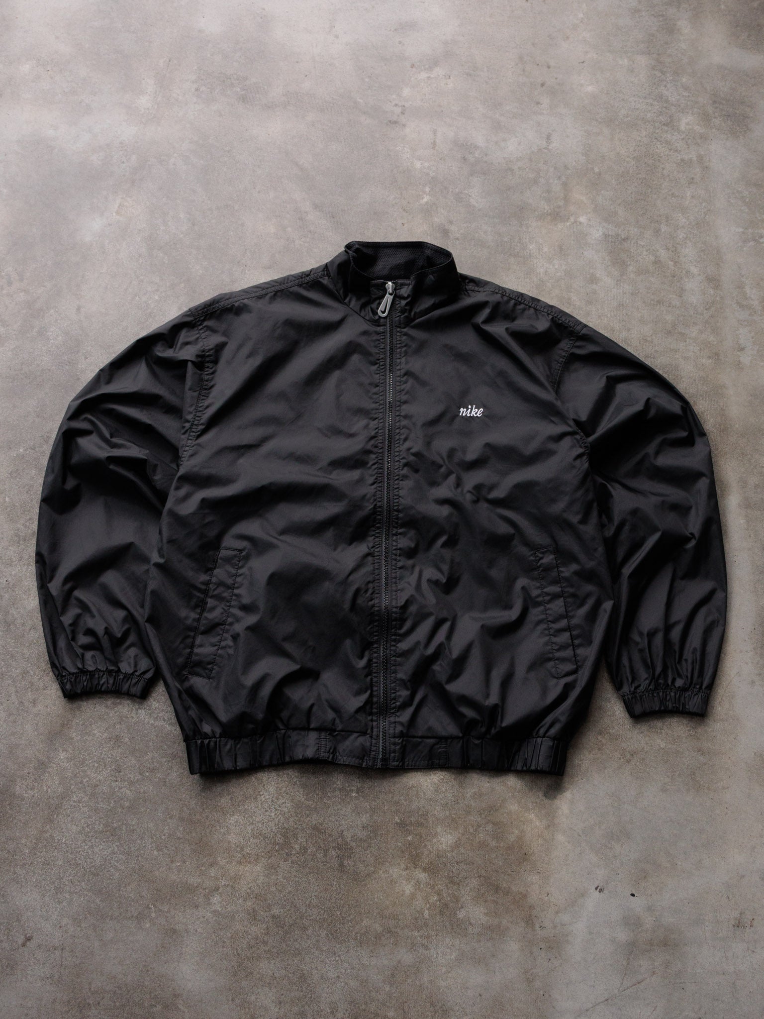 Vintage 90s Black Nike Windbreaker (Women's L)
