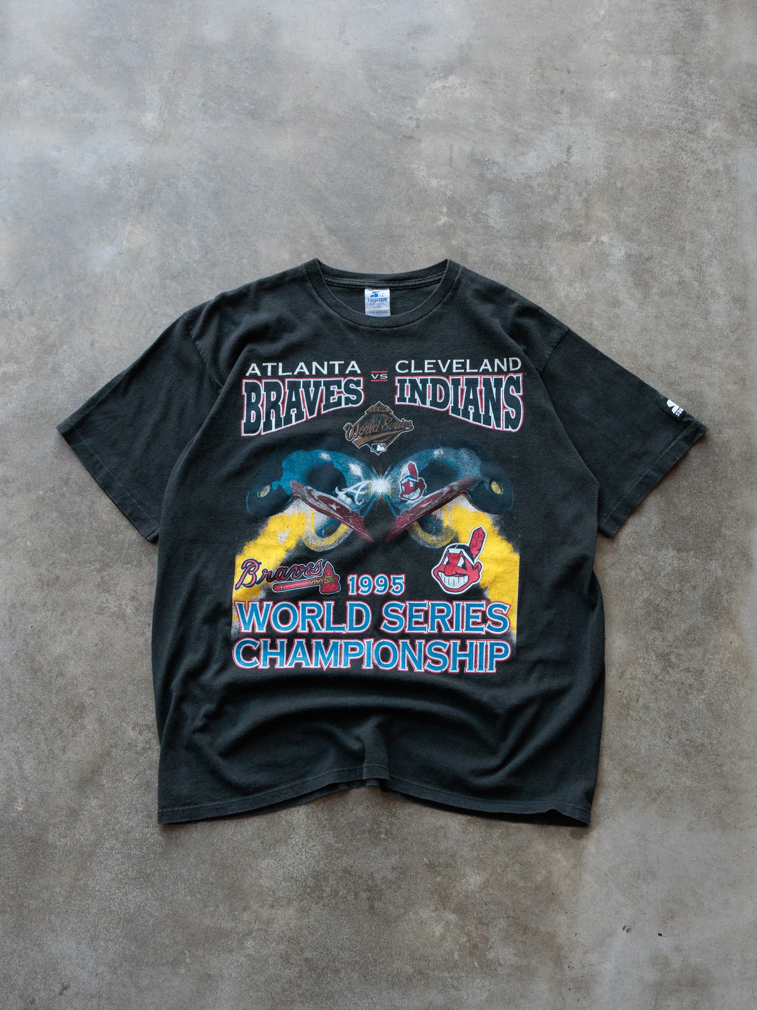 Vintage 1995 Atlanta Braves & Cleveland Indians World Series Tee (L)