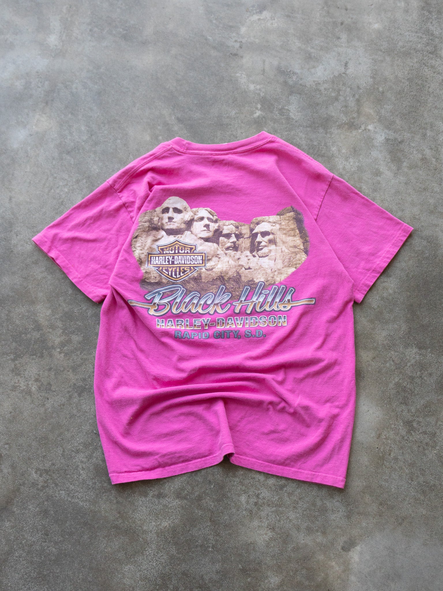 Vintage 2010 Pink Harley-Davidson Sturgis South Dakota Tee (M)