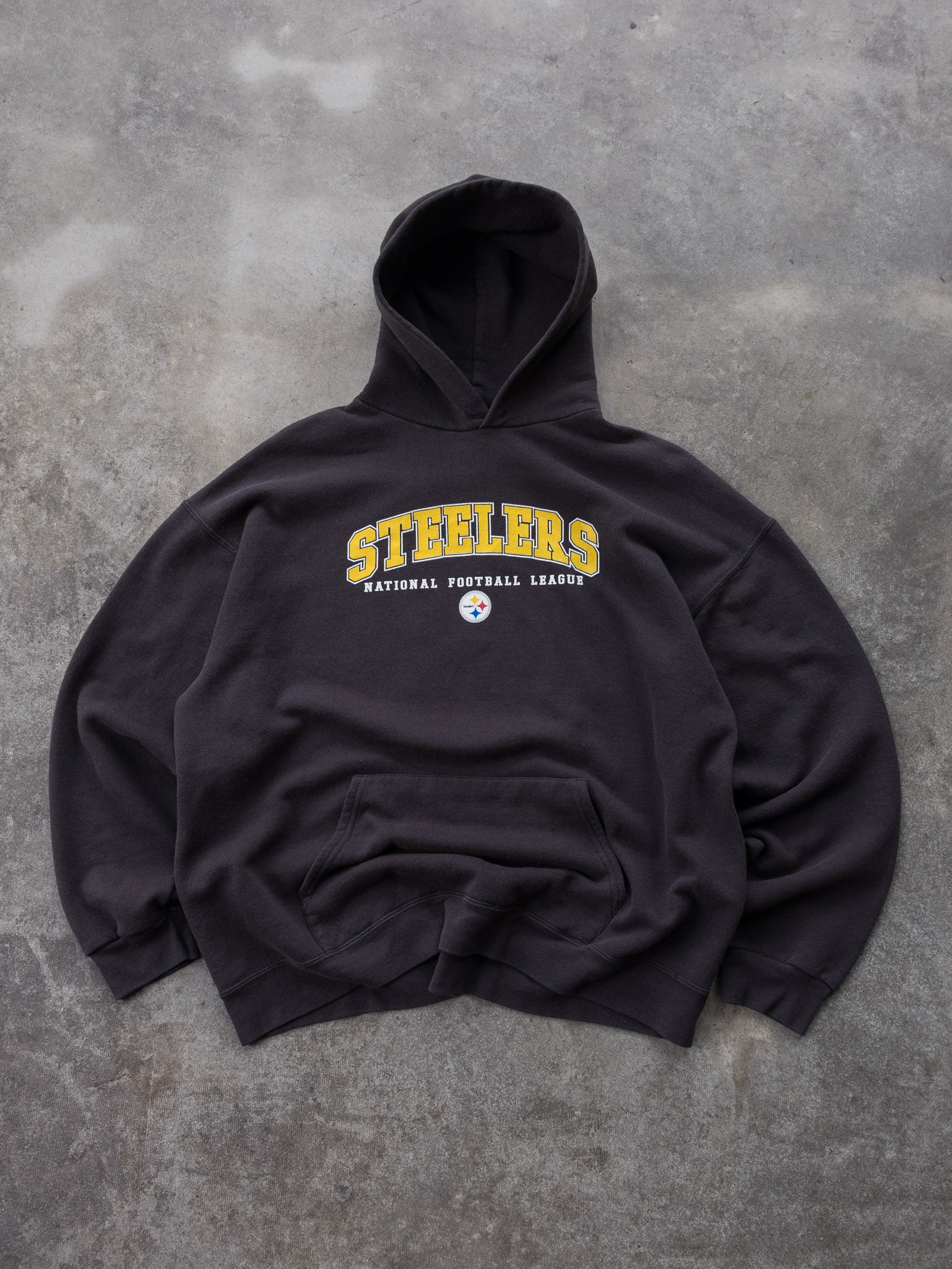 Vintage Black Pittsburgh Steelers Hoodie (XL)