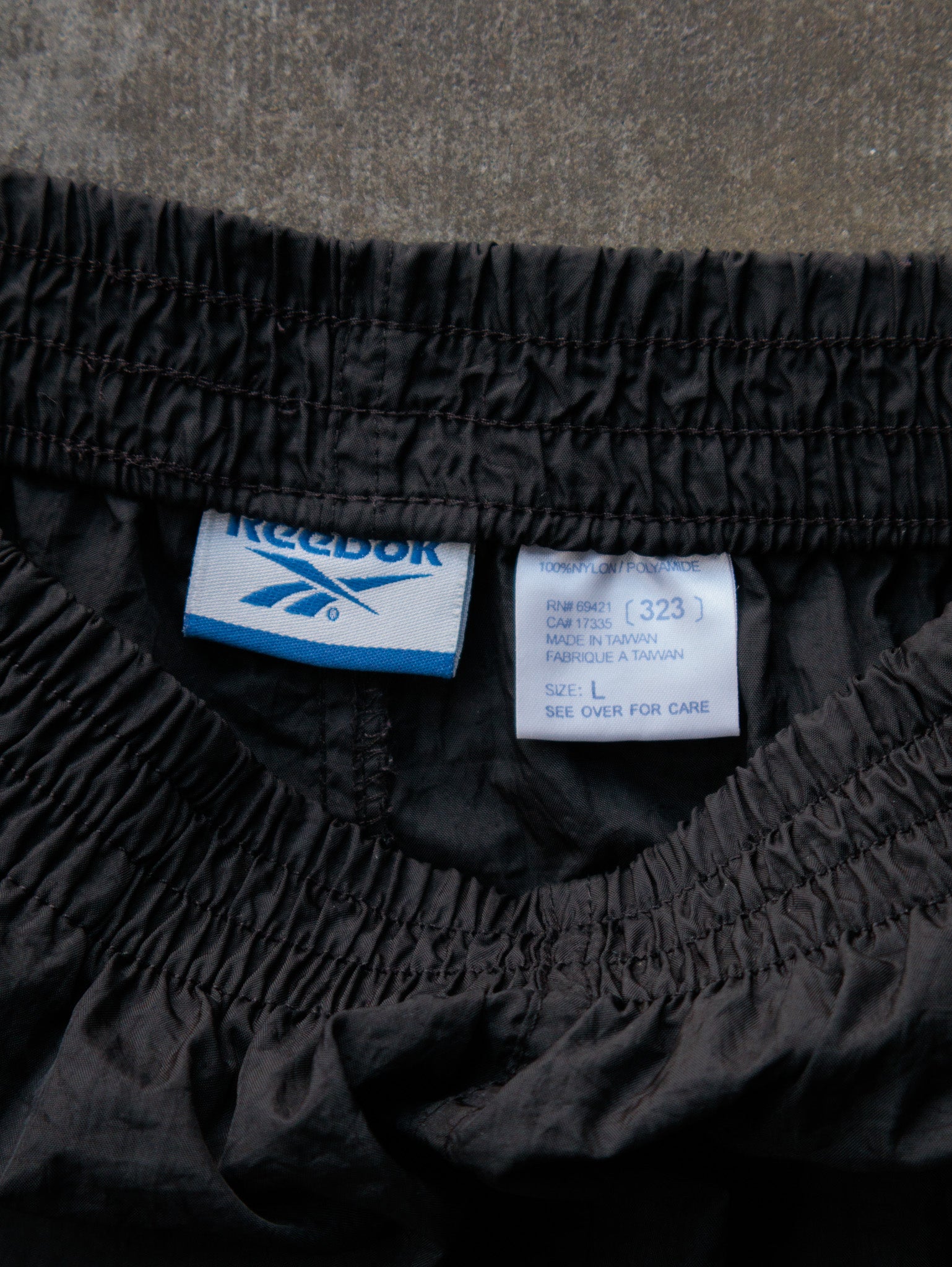 Vintage 90s Black Reebok Shorts (L)