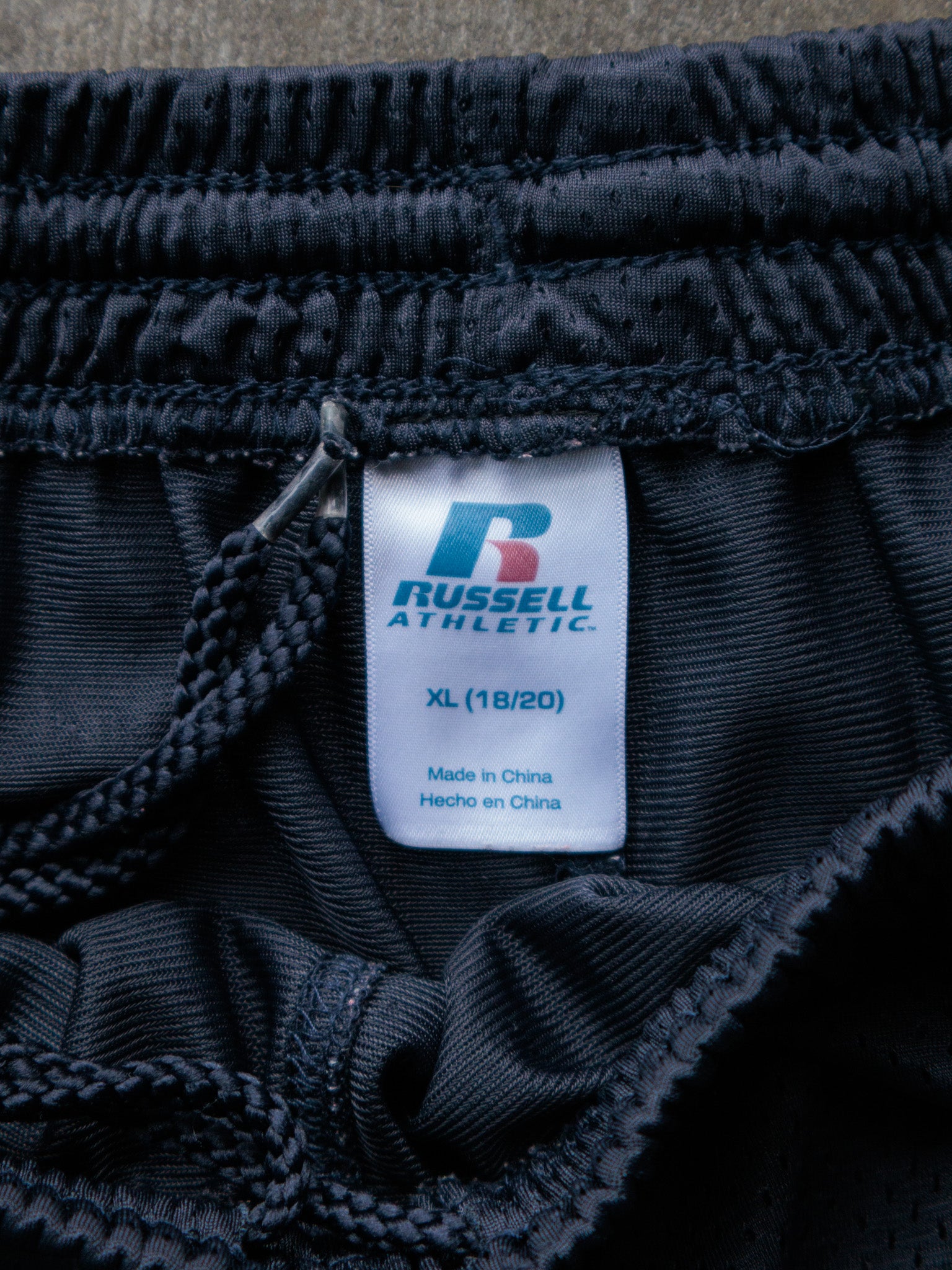 Vintage 00s Black Russell Athletic Mesh Shorts (18-20Y)