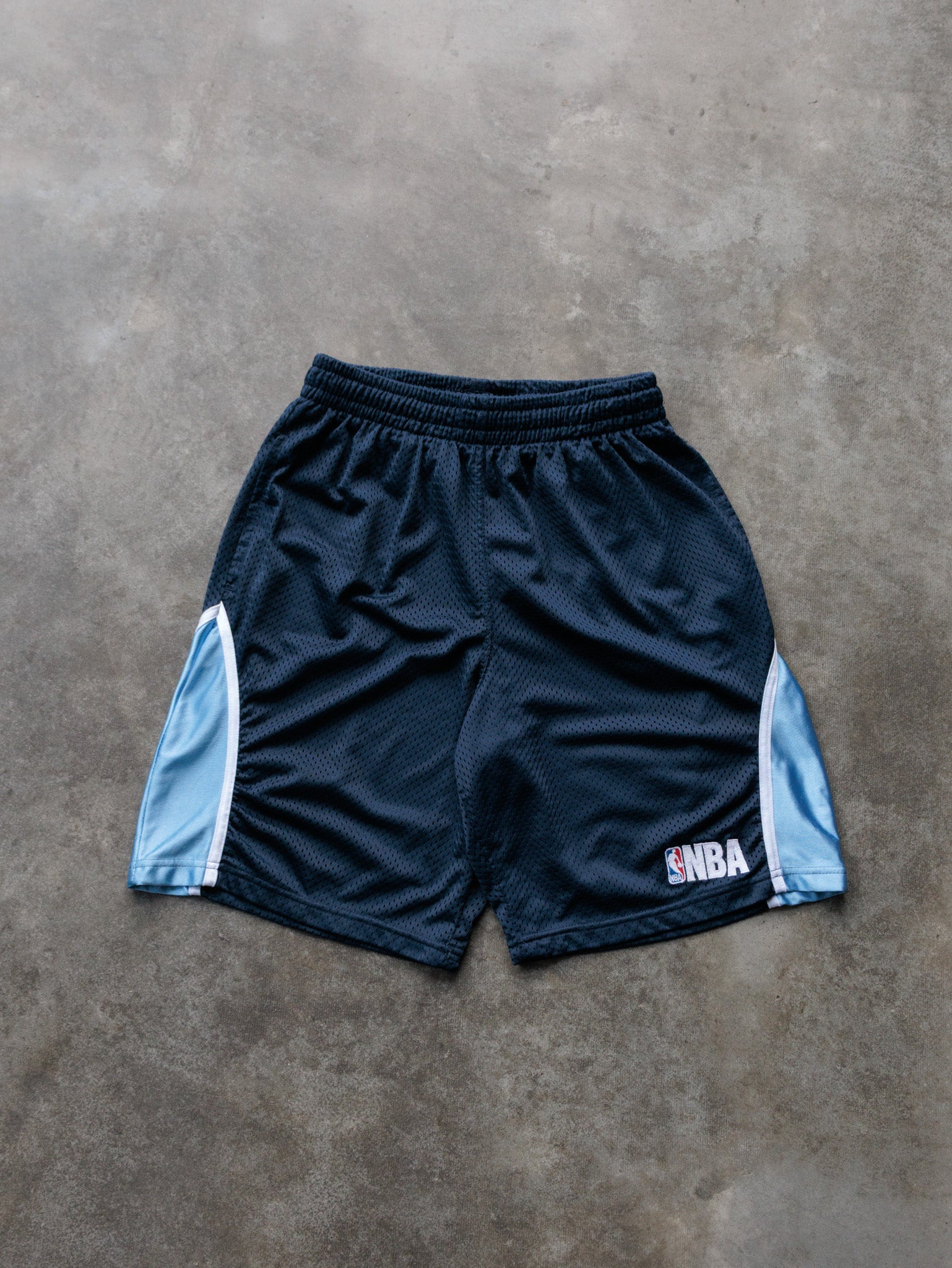 Vintage 00s Navy NBA Basketball Shorts (M)
