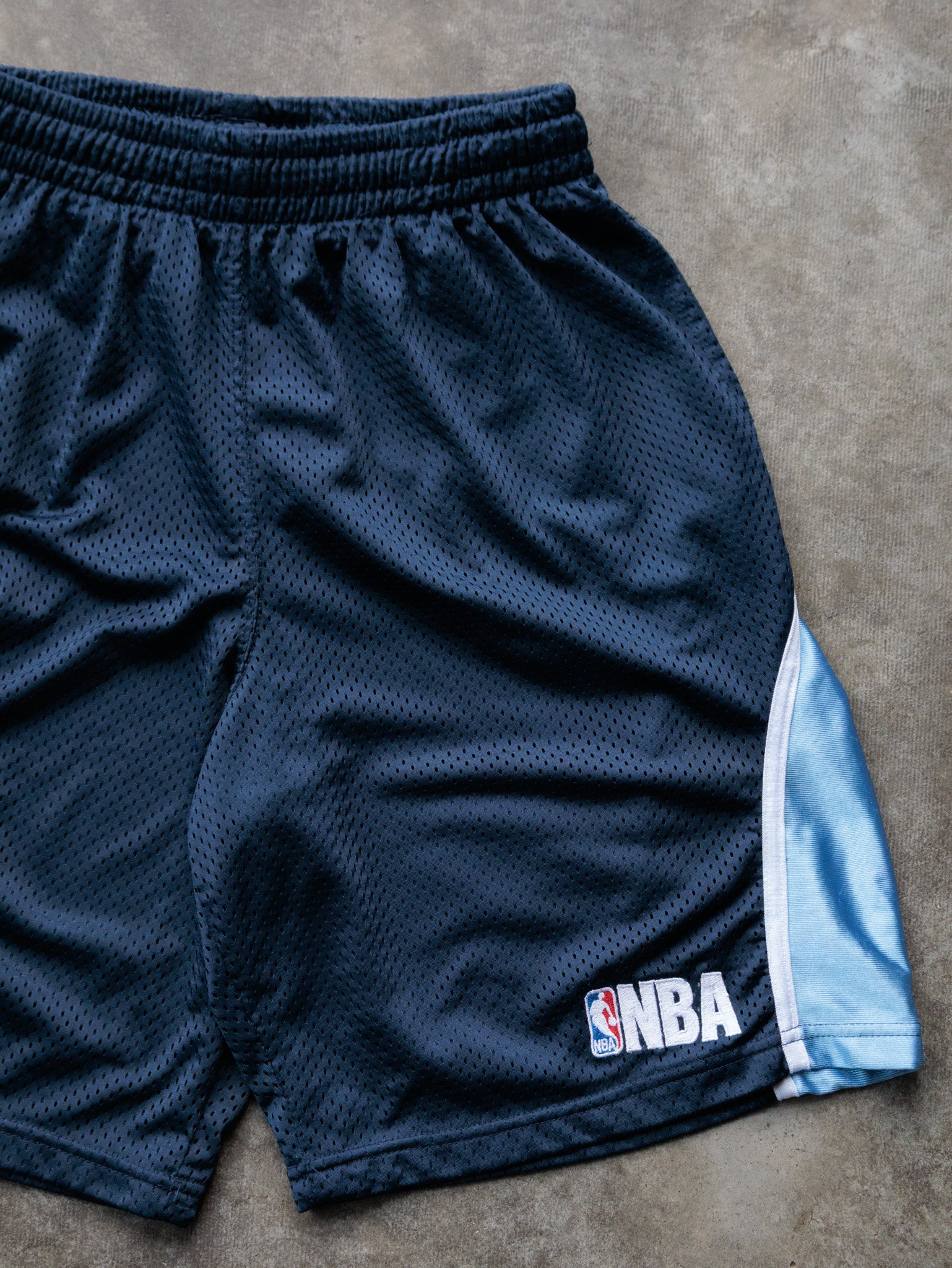 Vintage 00s Navy NBA Basketball Shorts (M)