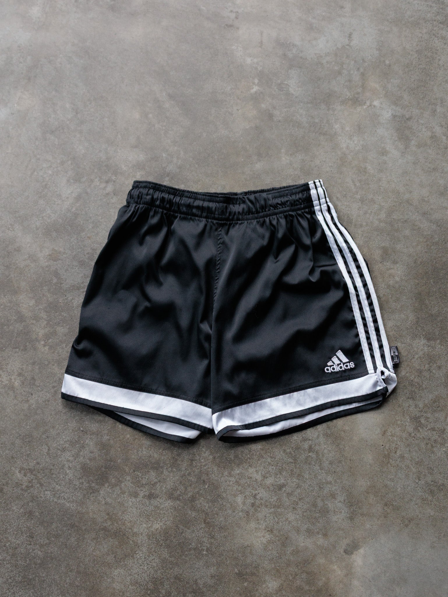 Vintage 00s Black Adidas Shorts (M)