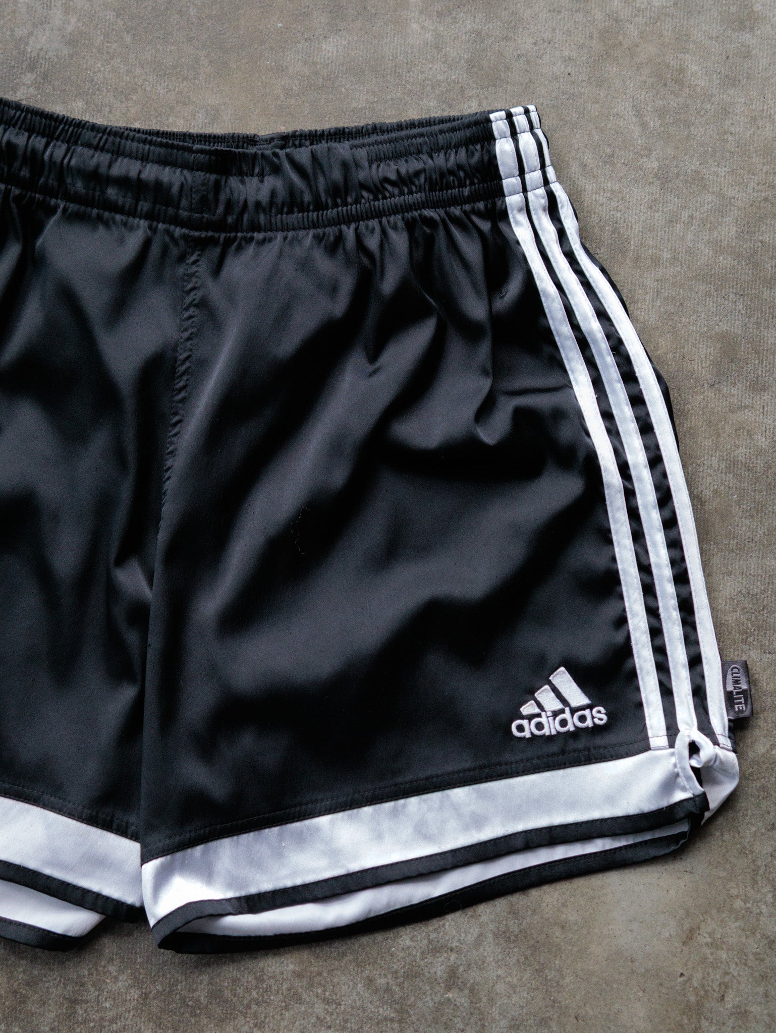 Vintage 00s Black Adidas Shorts (M)