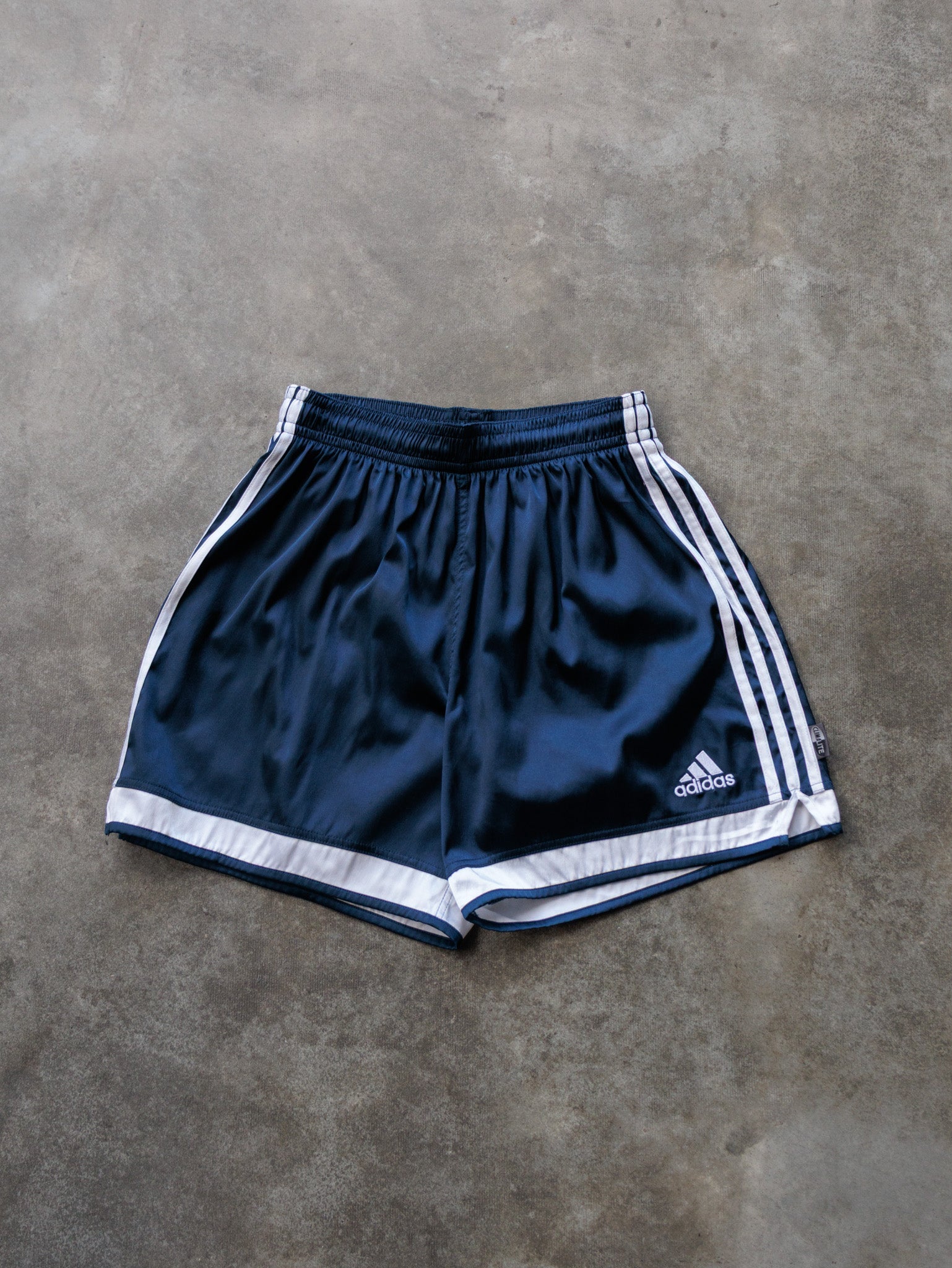 Vintage 00s Navy Adidas Shorts (L)