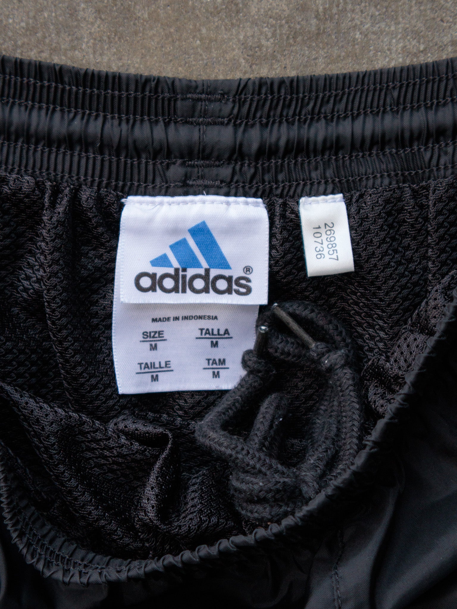 Vintage 00s Black Adidas Shorts (M)