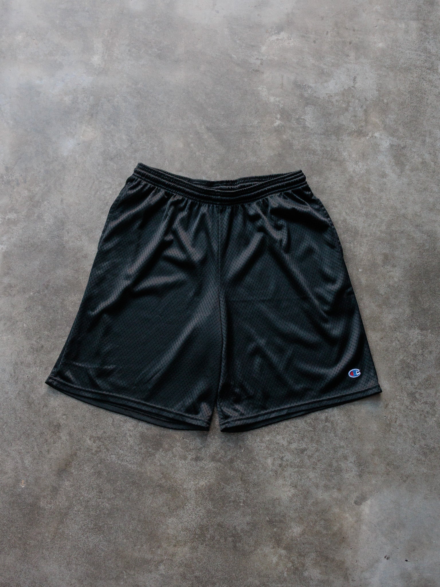 Vintage 00s Black Champion Mesh Shorts (L)