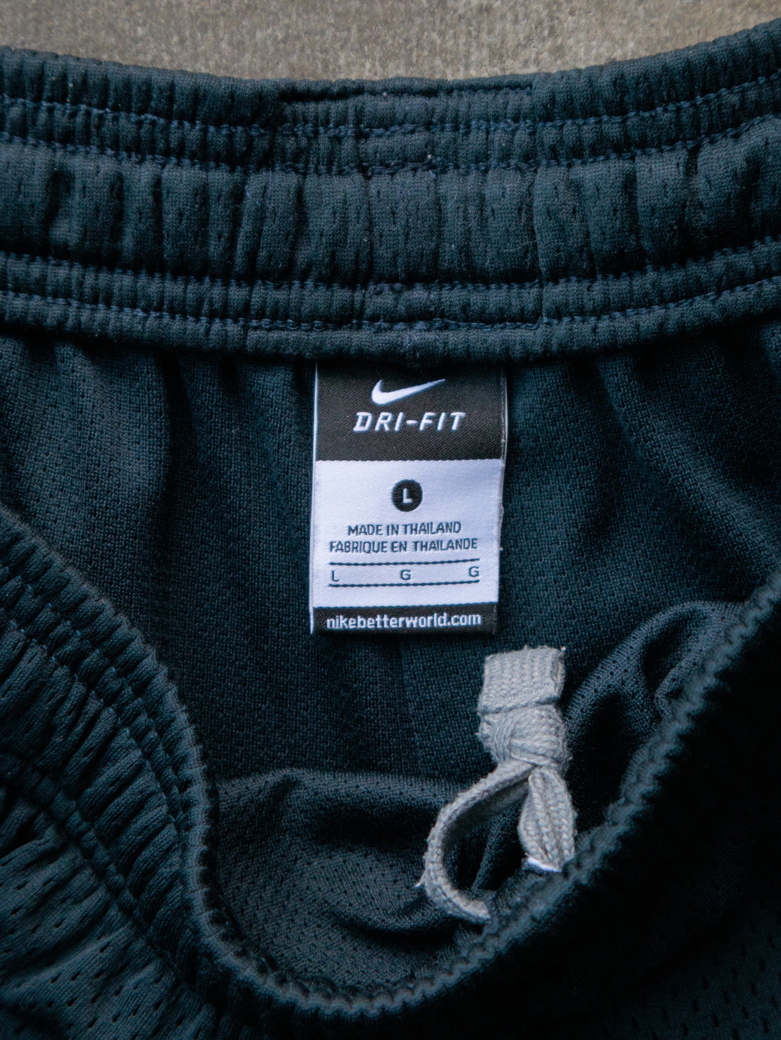 Vintage Black Nike Dri-Fit Mesh Shorts (L)