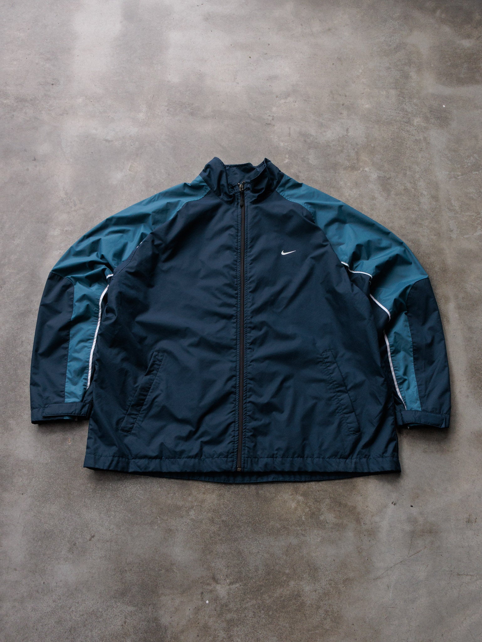 Vintage 00s Navy Nike Colourblock Windbreaker (2XL)