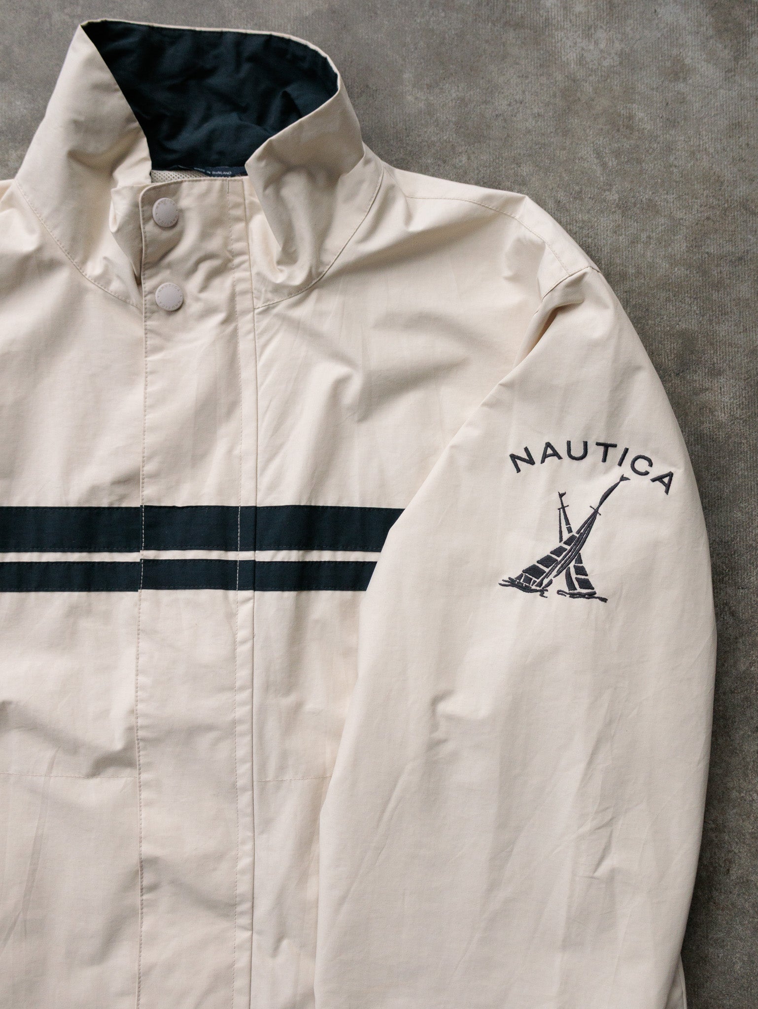 Vintage 00s Beige Nautica Windbreaker (XL)