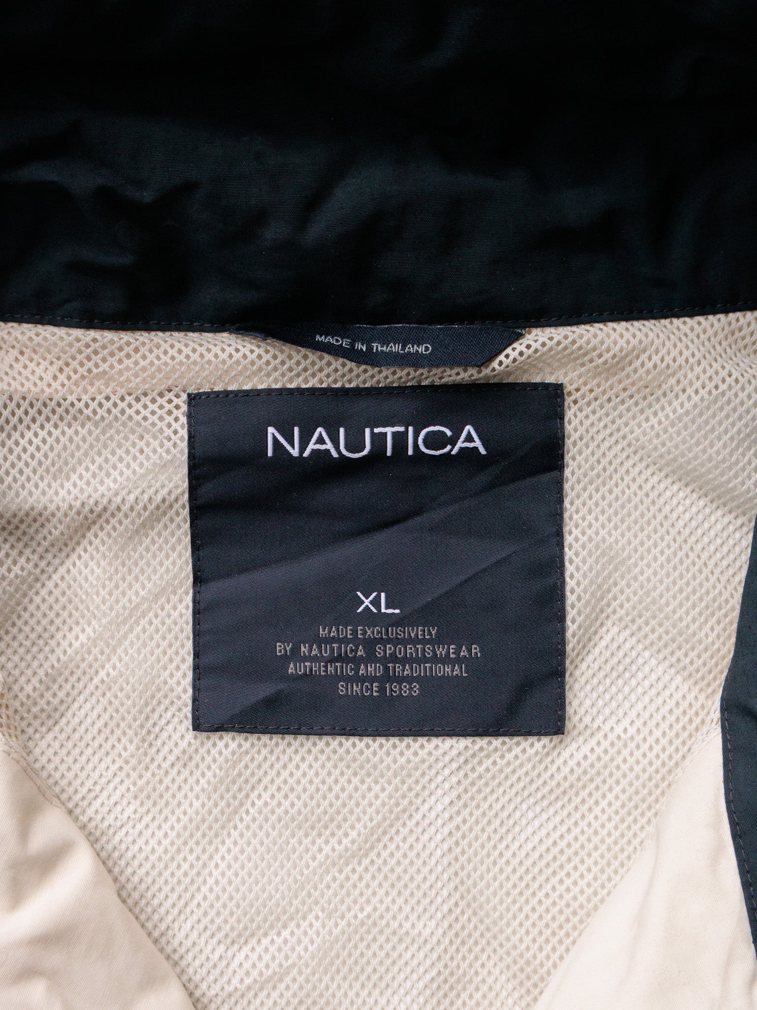Vintage 00s Beige Nautica Windbreaker (XL)