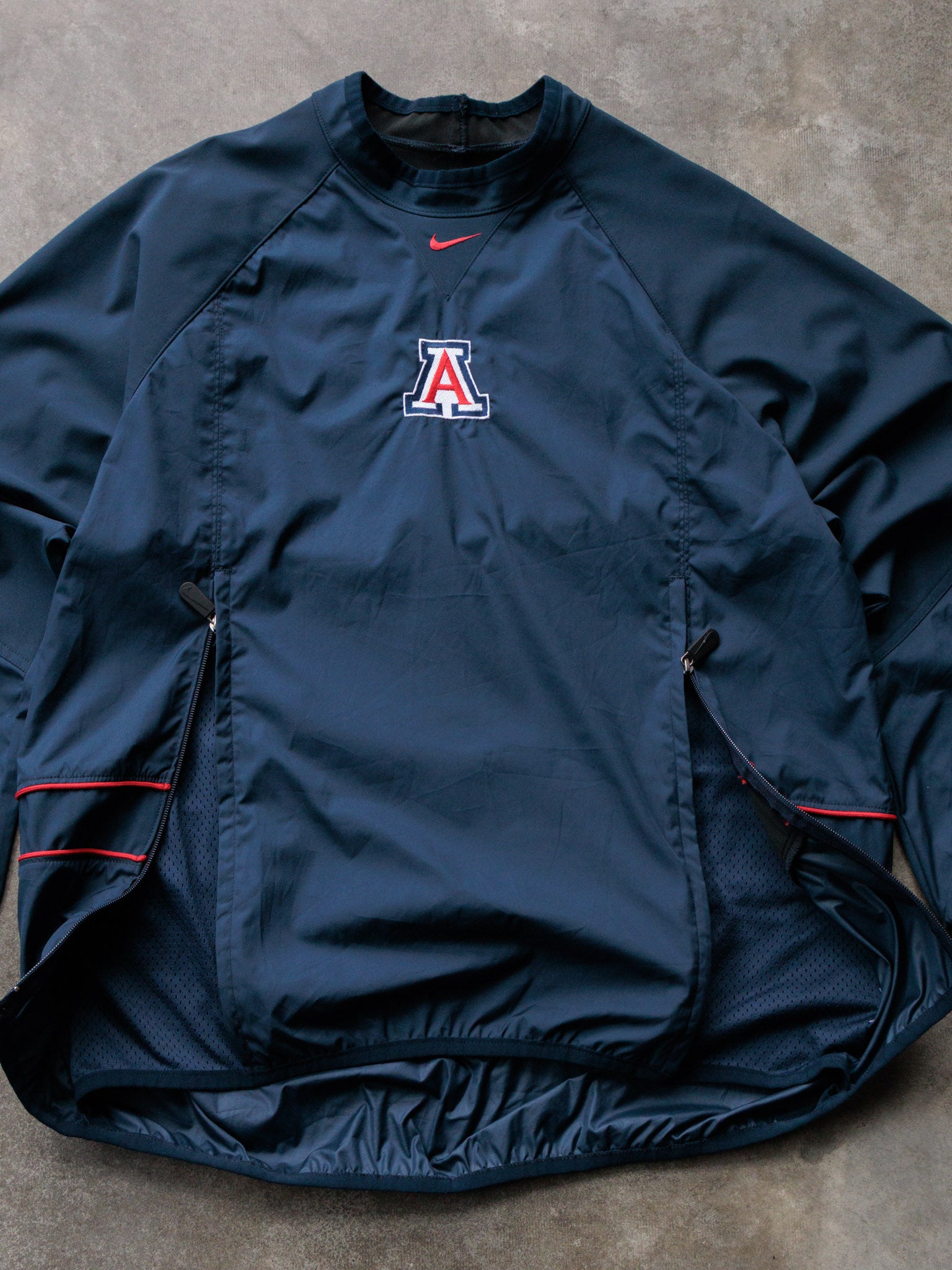 Vintage 90s Navy Nike Arizona Track Jacket (L)
