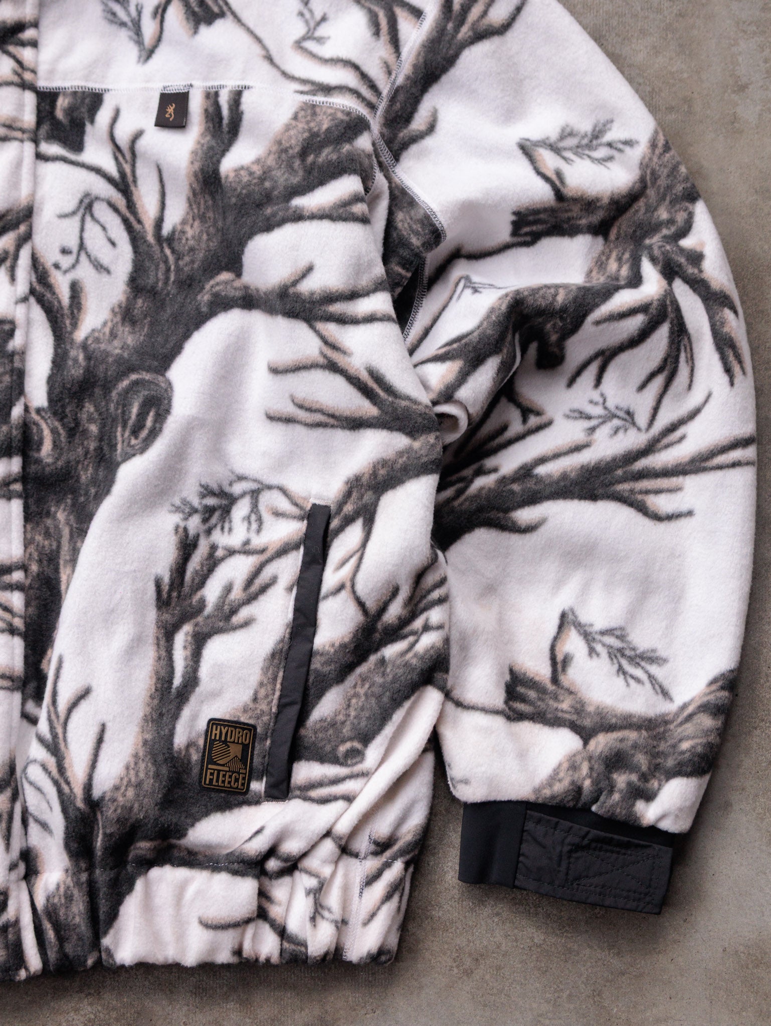 Vintage 00s White Camo Browning Hydro Fleece Jacket (XL)
