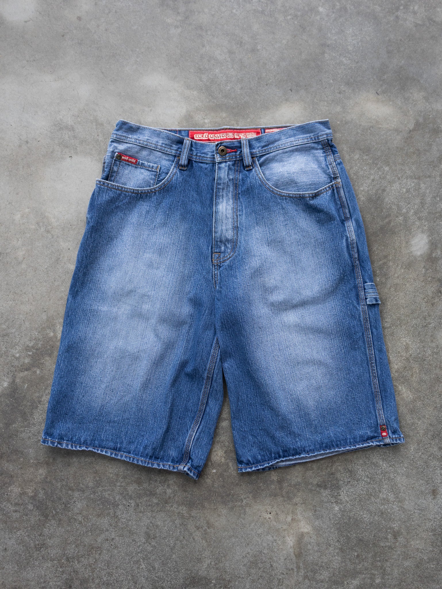 Vintage Y2K Ecko Unltd. Carpenter Denim Jorts (W31)