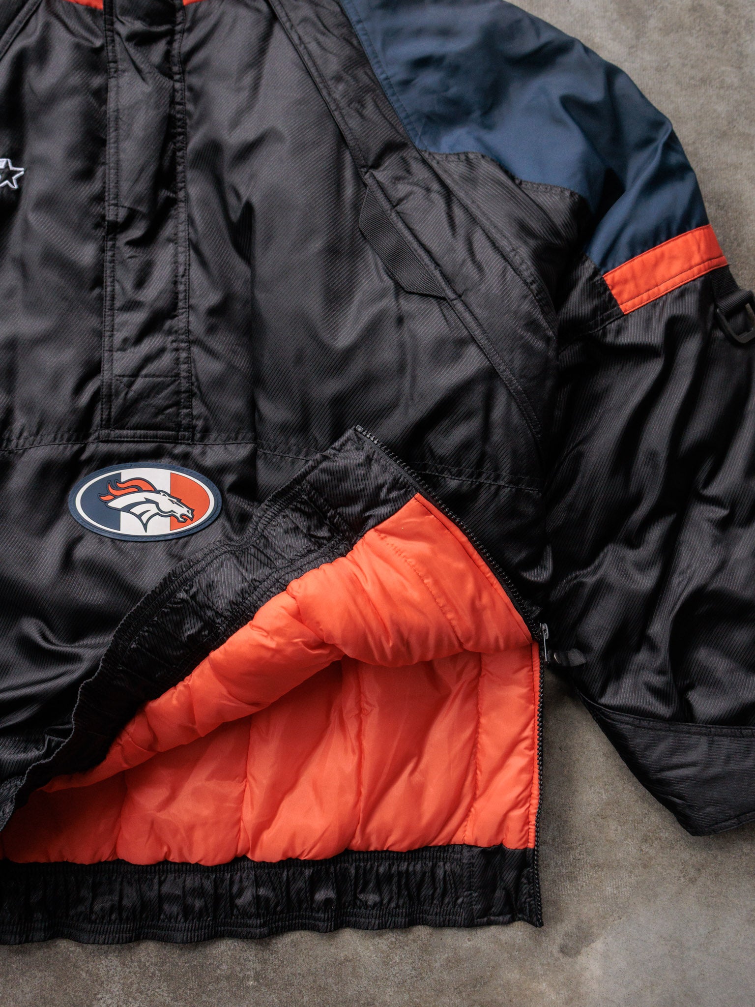 Vintage 90s Black Starter Denver Broncos Colourblock Puffer Jacket (L)
