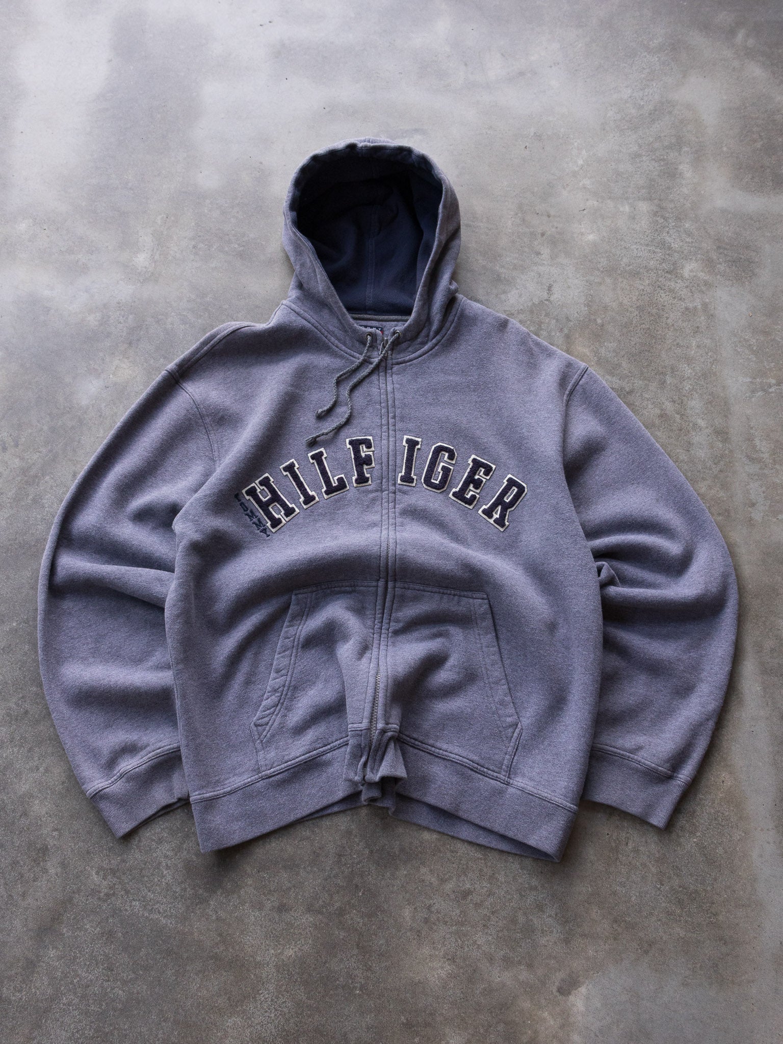 Vintage 00s Grey Tommy Hilfiger Zip Hoodie (L)