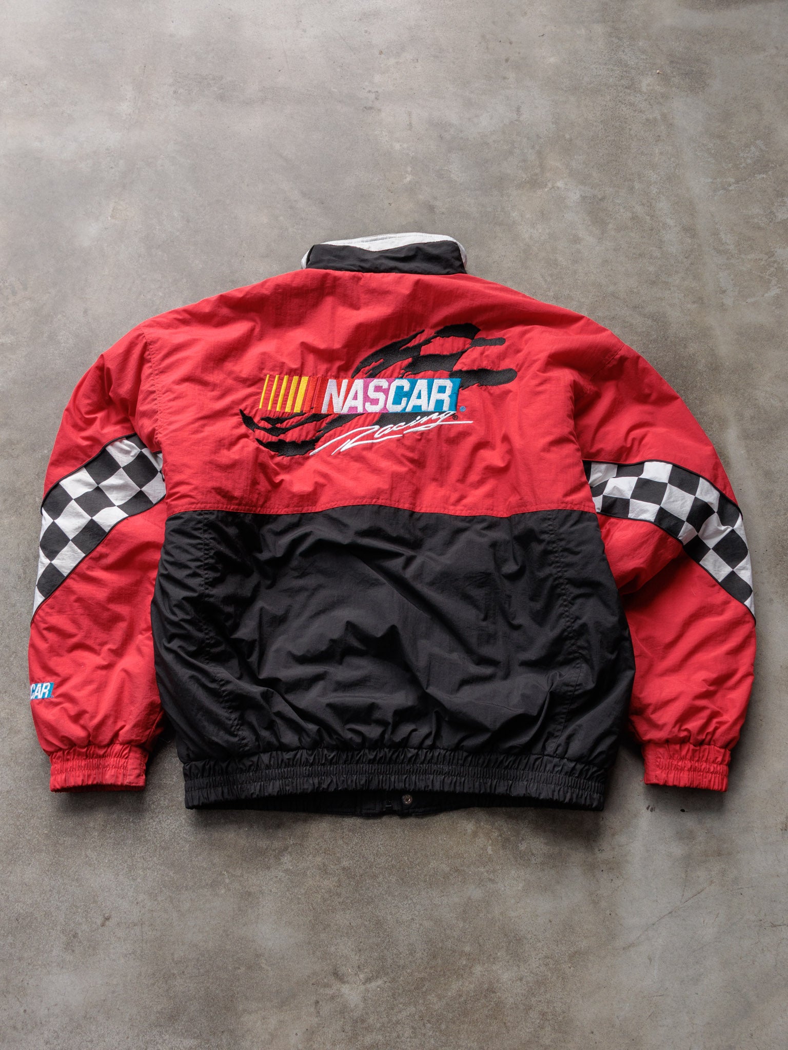 Vintage 90s Red NASCAR Racing Colourblock Puffer Jacket (2XL)