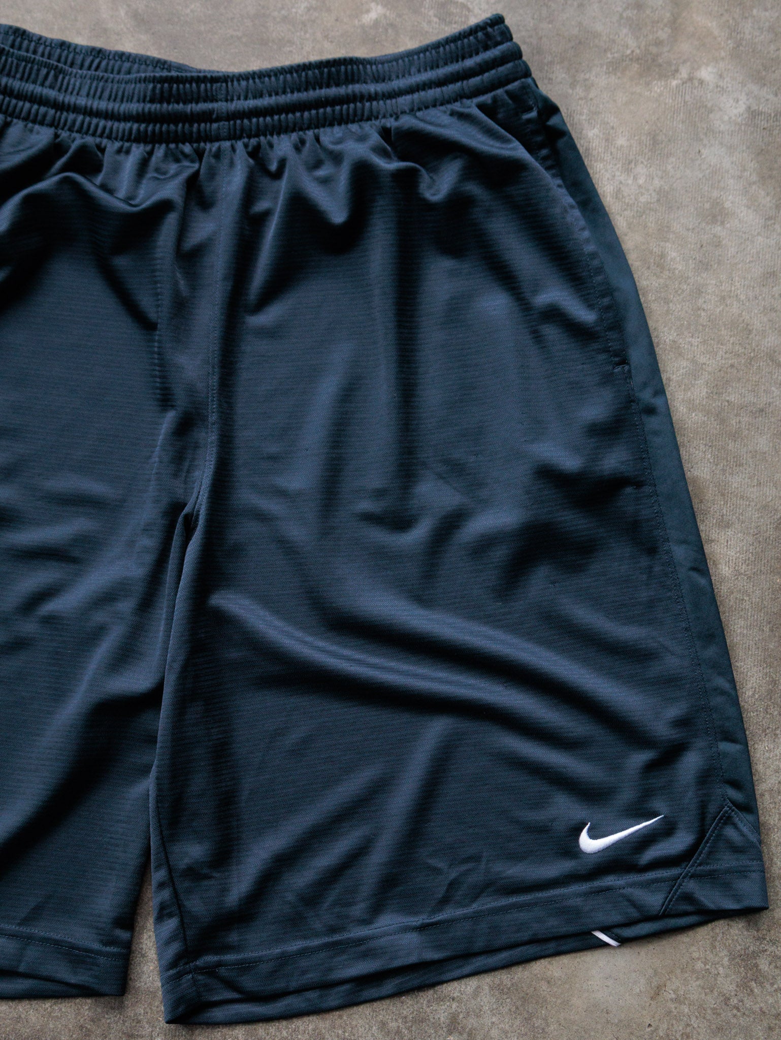 Vintage Navy Nike Shorts (XL)