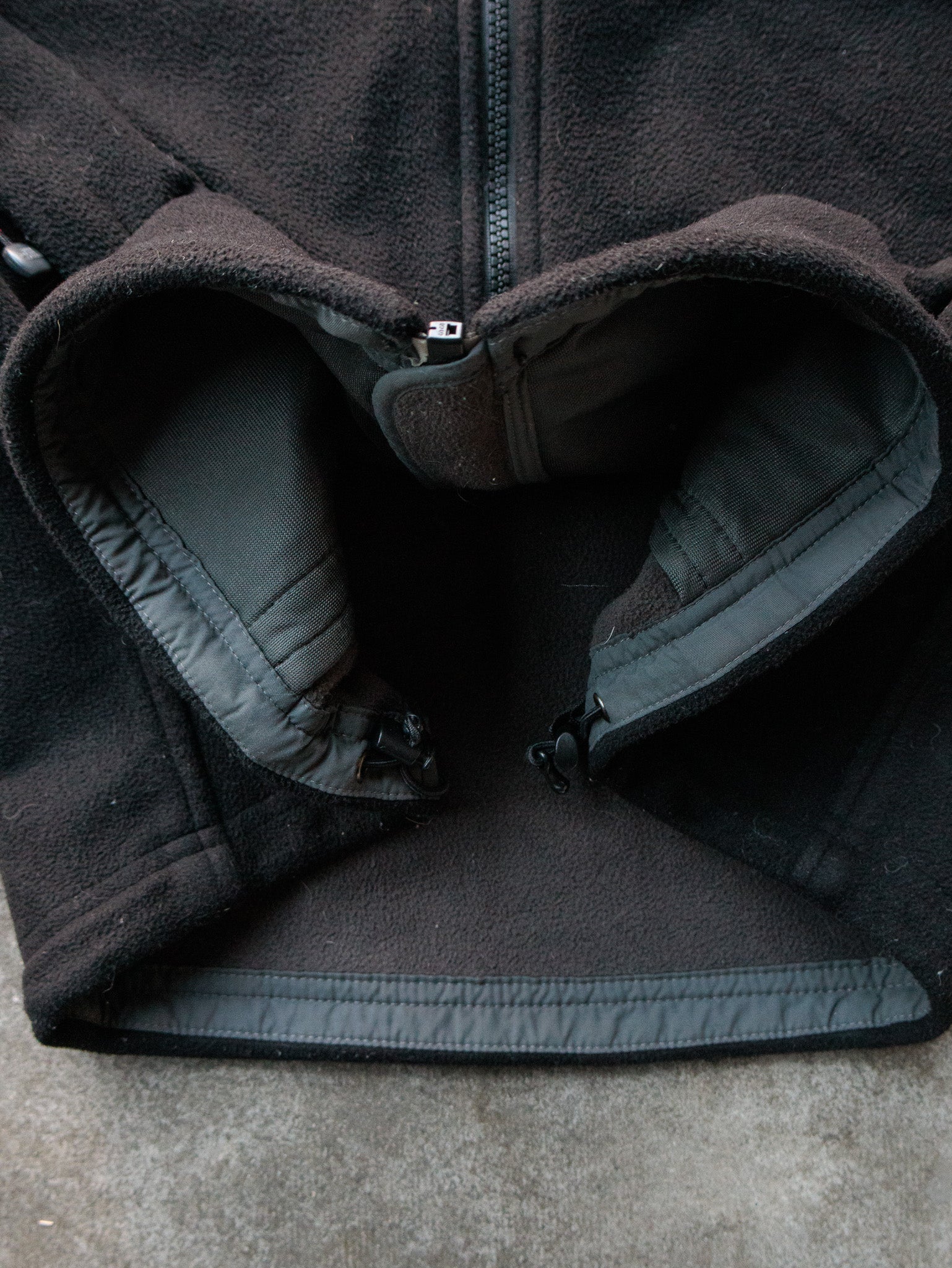 Vintage Black The North Face Fleece Jacket (XL)