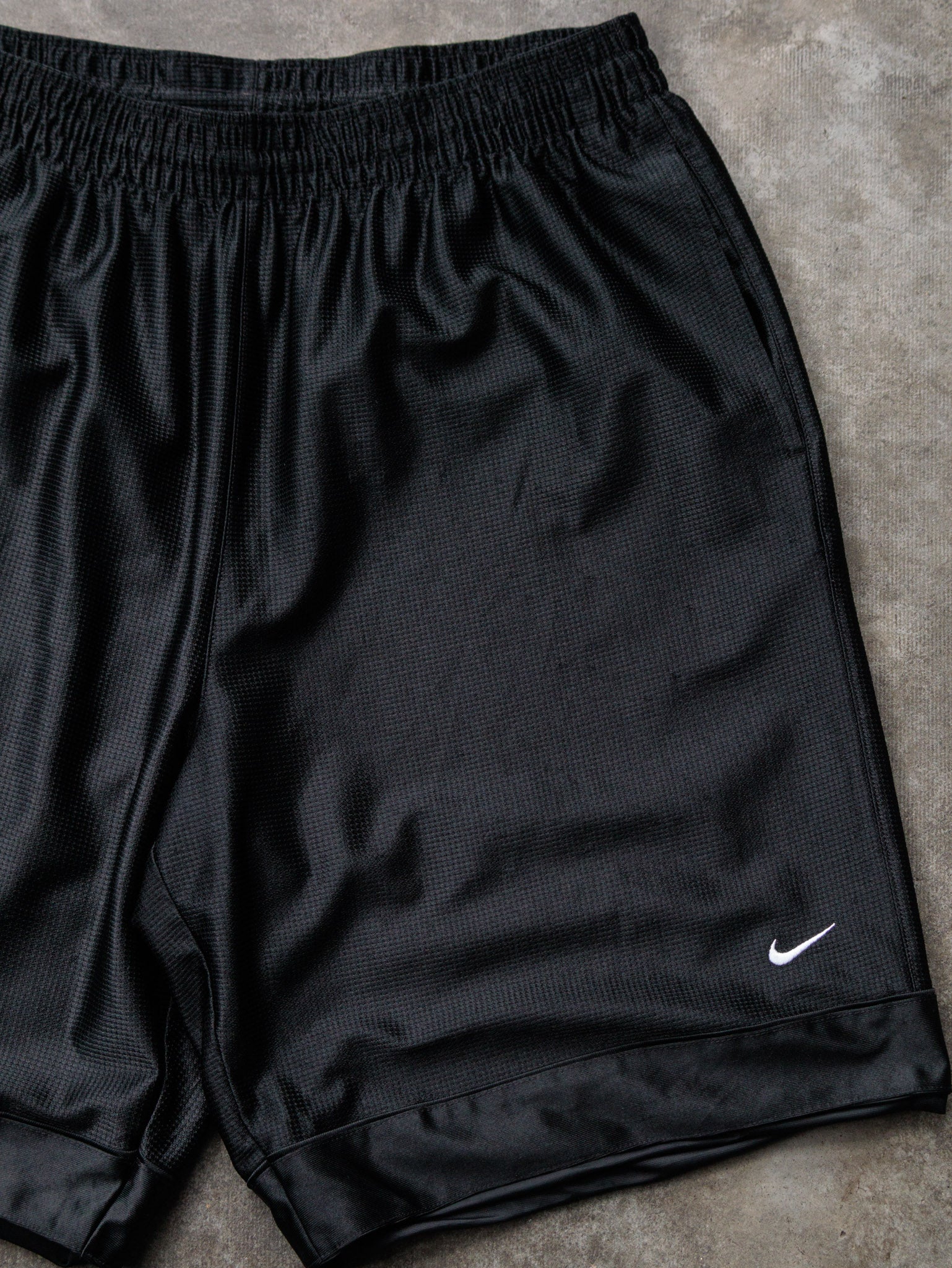 Vintage Black Nike Shorts (XL)