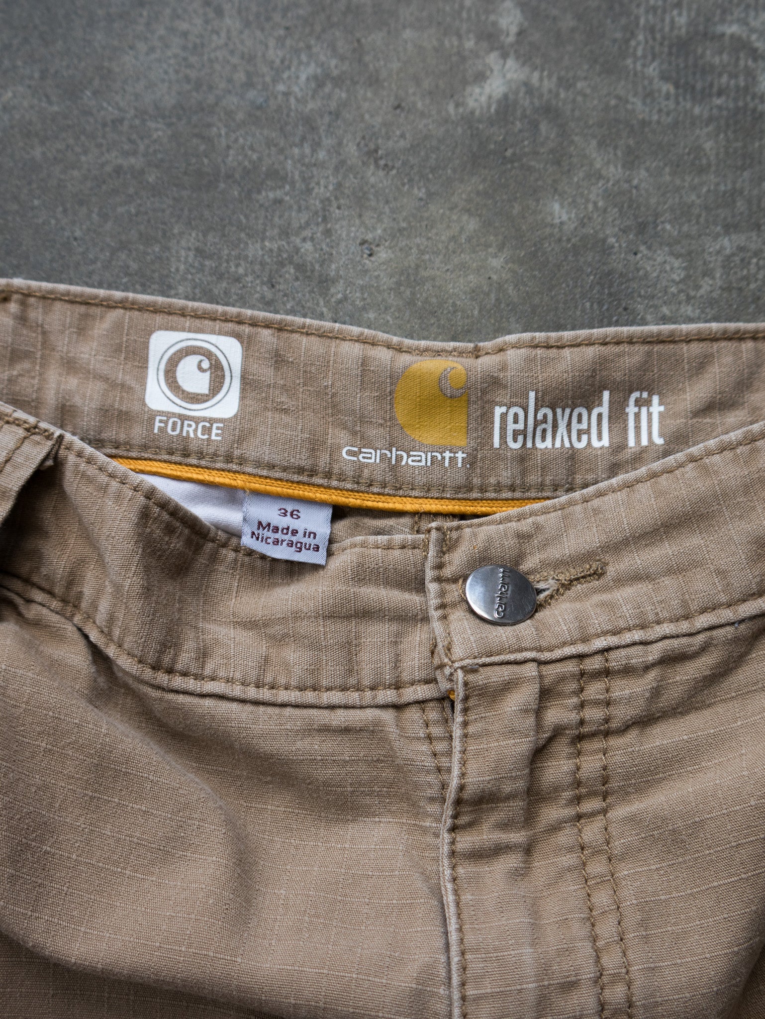 Vintage Carhartt Cargo Shorts (W36)