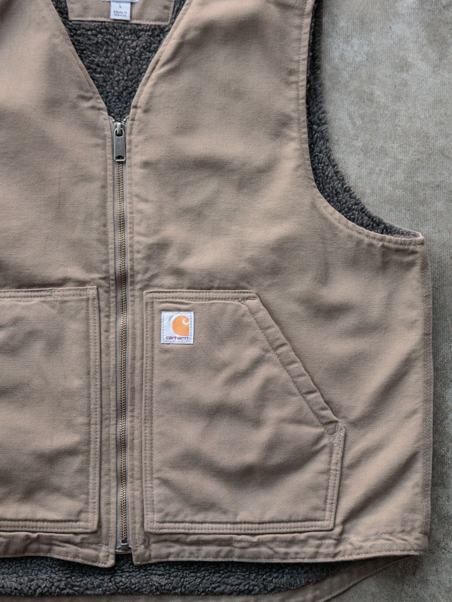 Vintage Tan Carhartt Sherpa-Lined Vest (L)