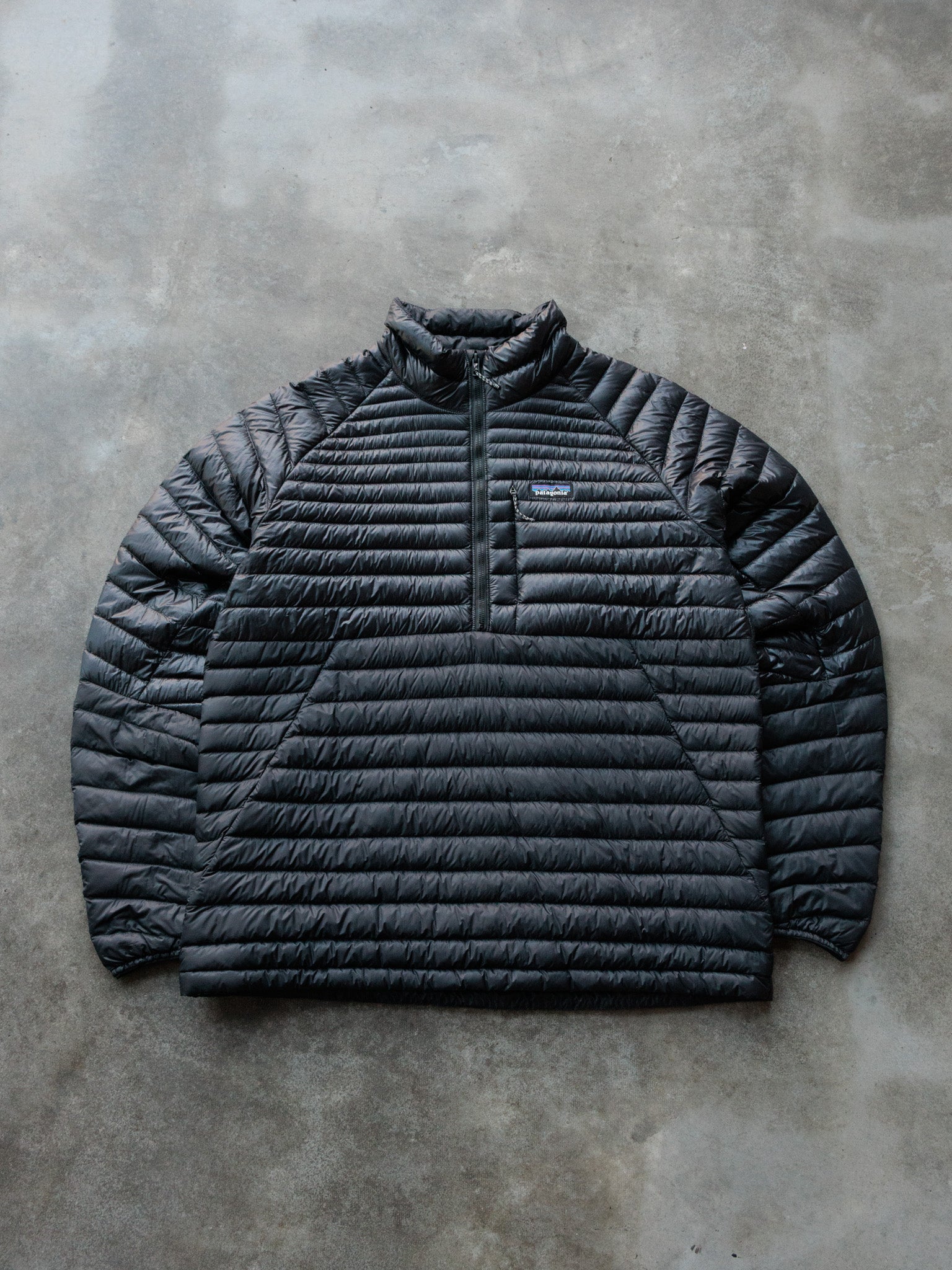 Vintage Black Patagonia Down Jacket (XL)