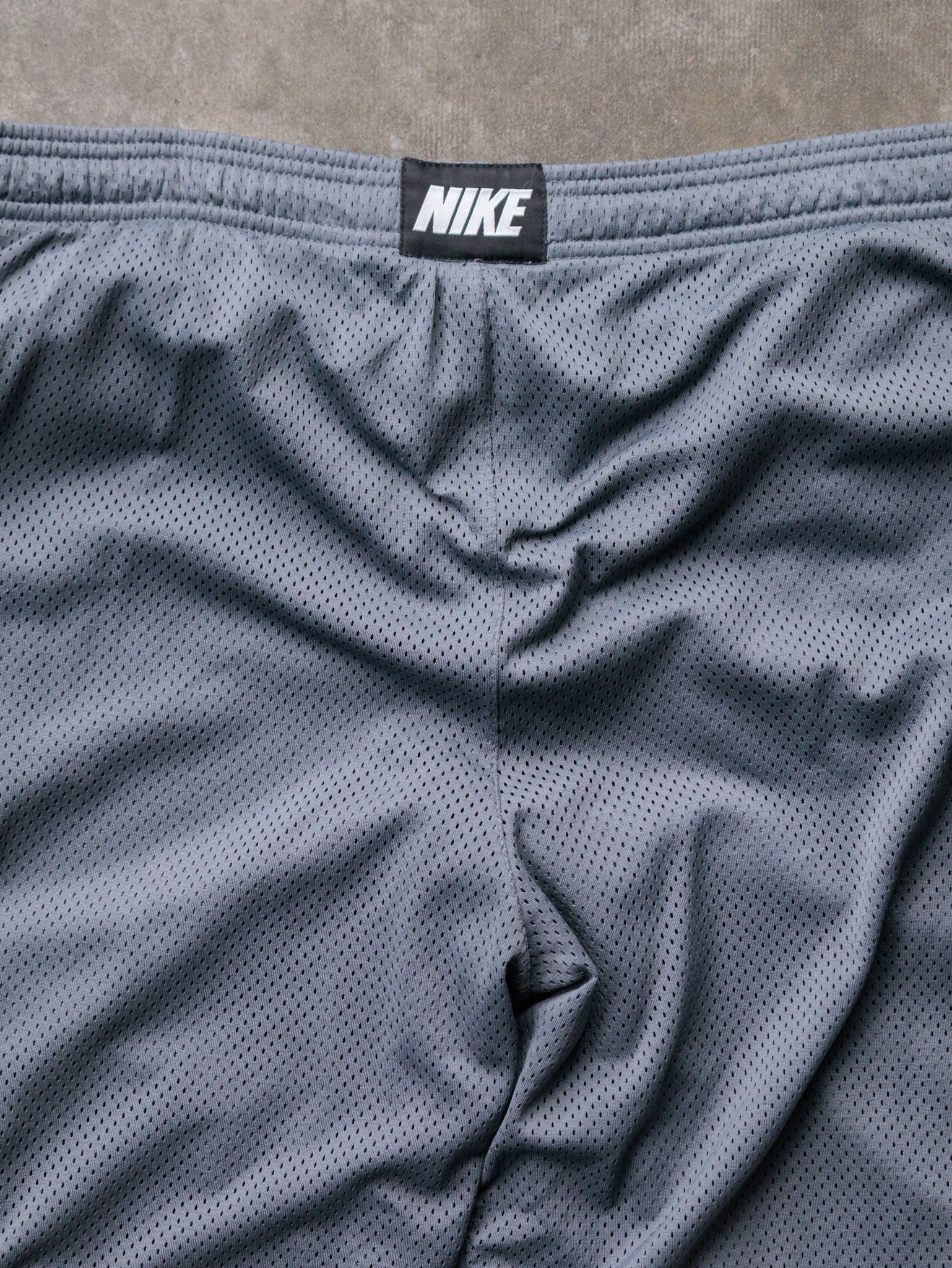 Vintage Grey Nike Mesh Shorts (L)