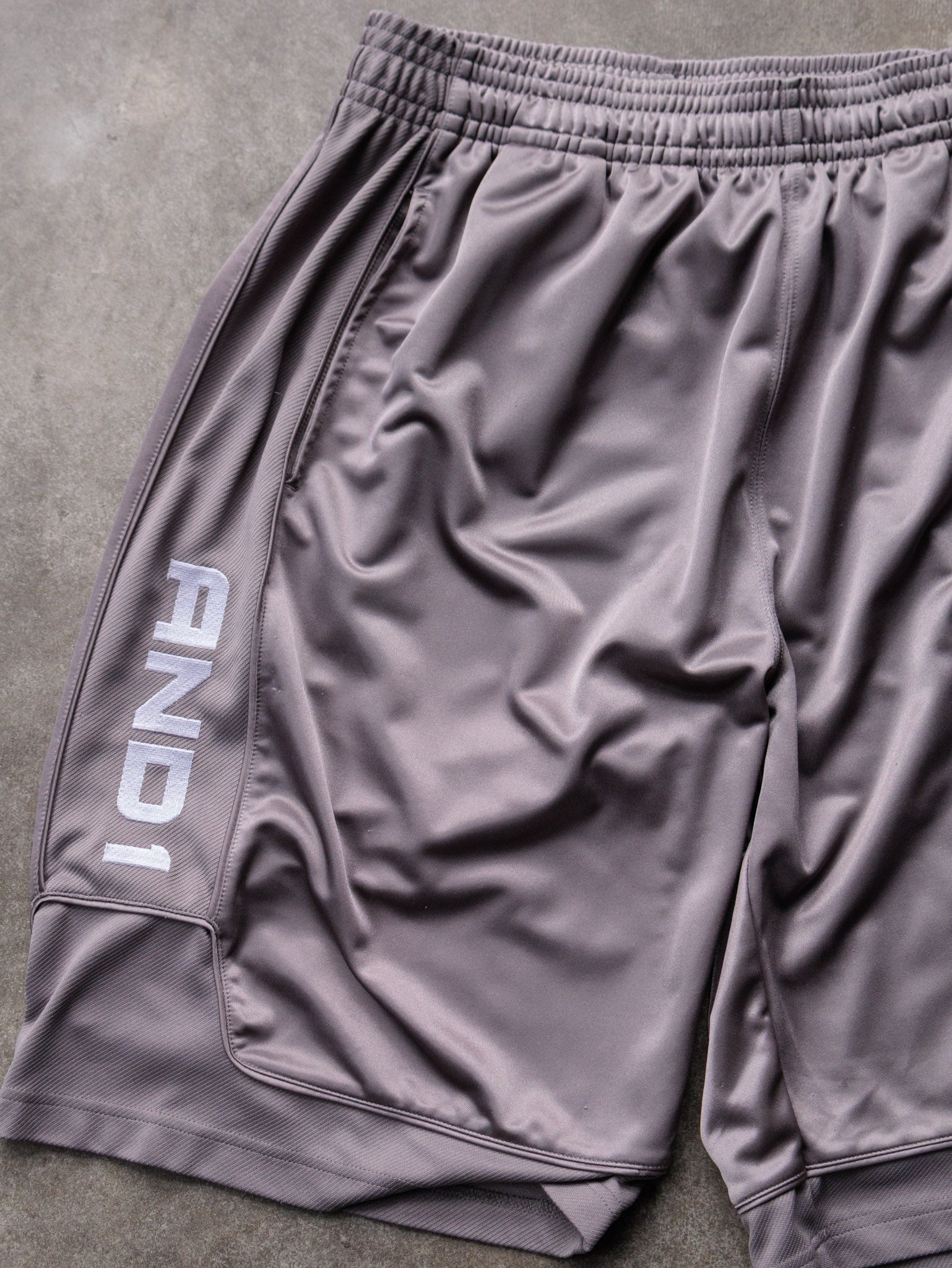 Vintage Grey AND1 Basketball Shorts (L)