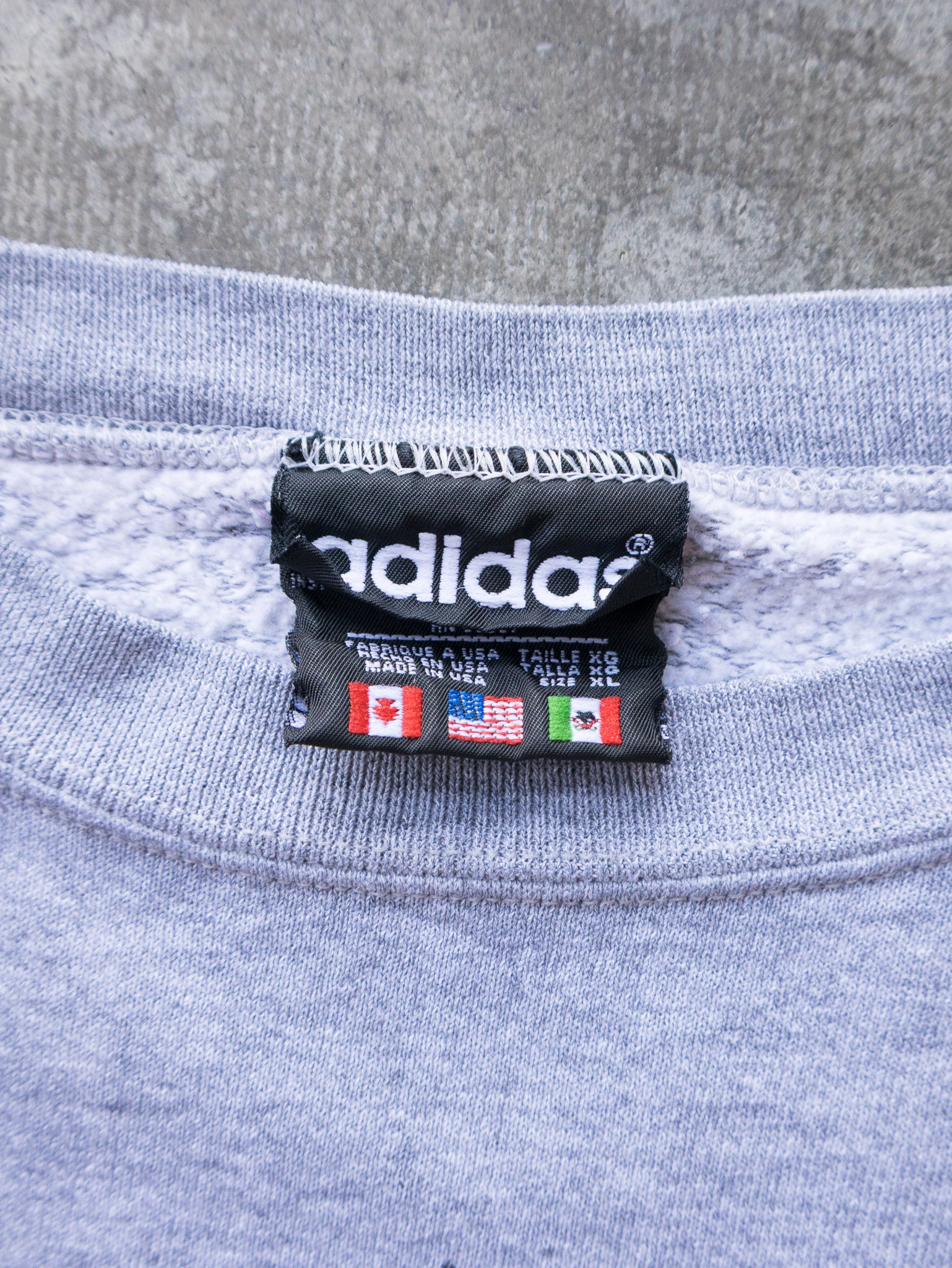 Vintage 90s Grey Adidas Trefoil Sweatshirt (M)