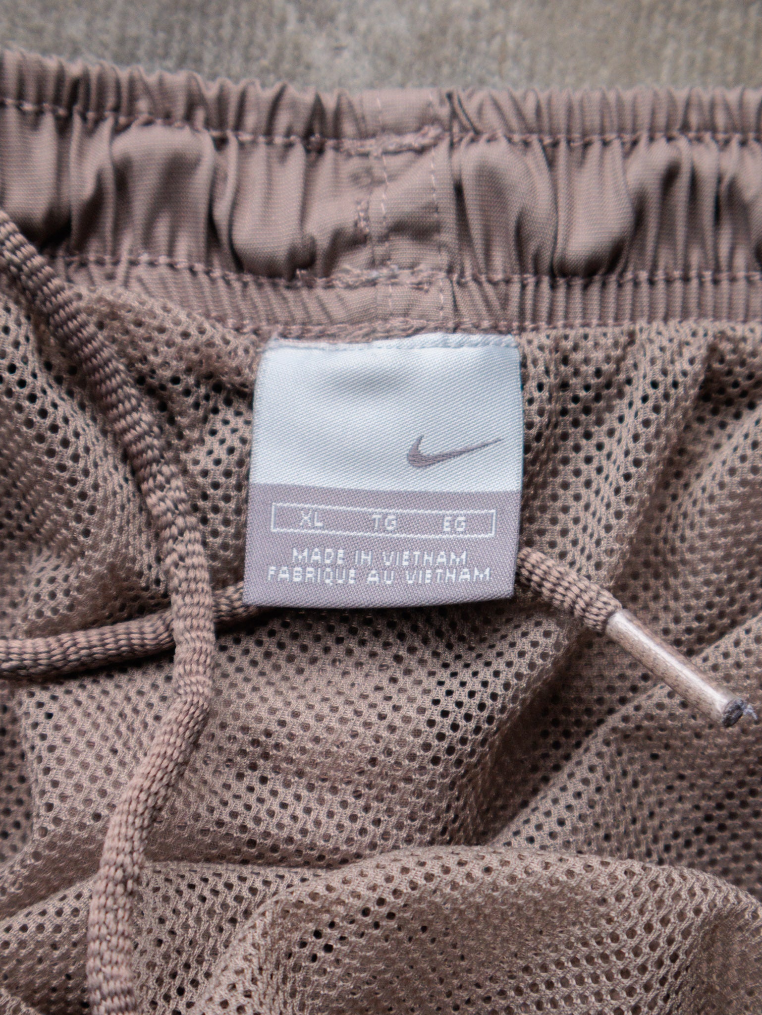 Vintage 00s Brown Nike Swim Shorts (XL)